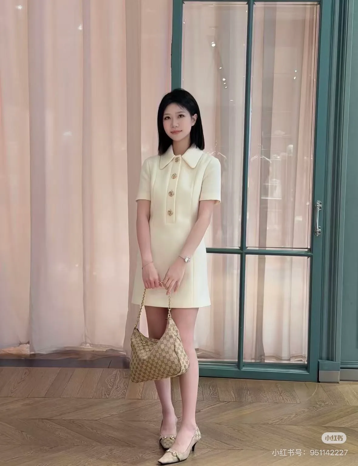Платья Женские Gucci 17412568