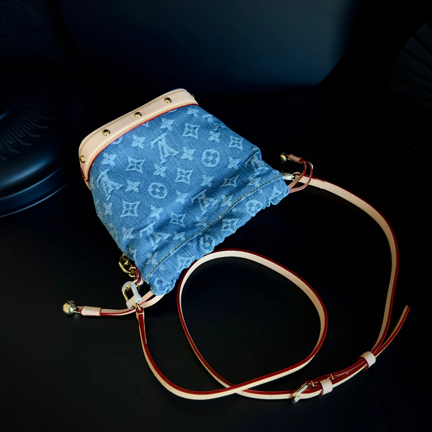 Классические Сумки Женские Louis Vuitton 13208801