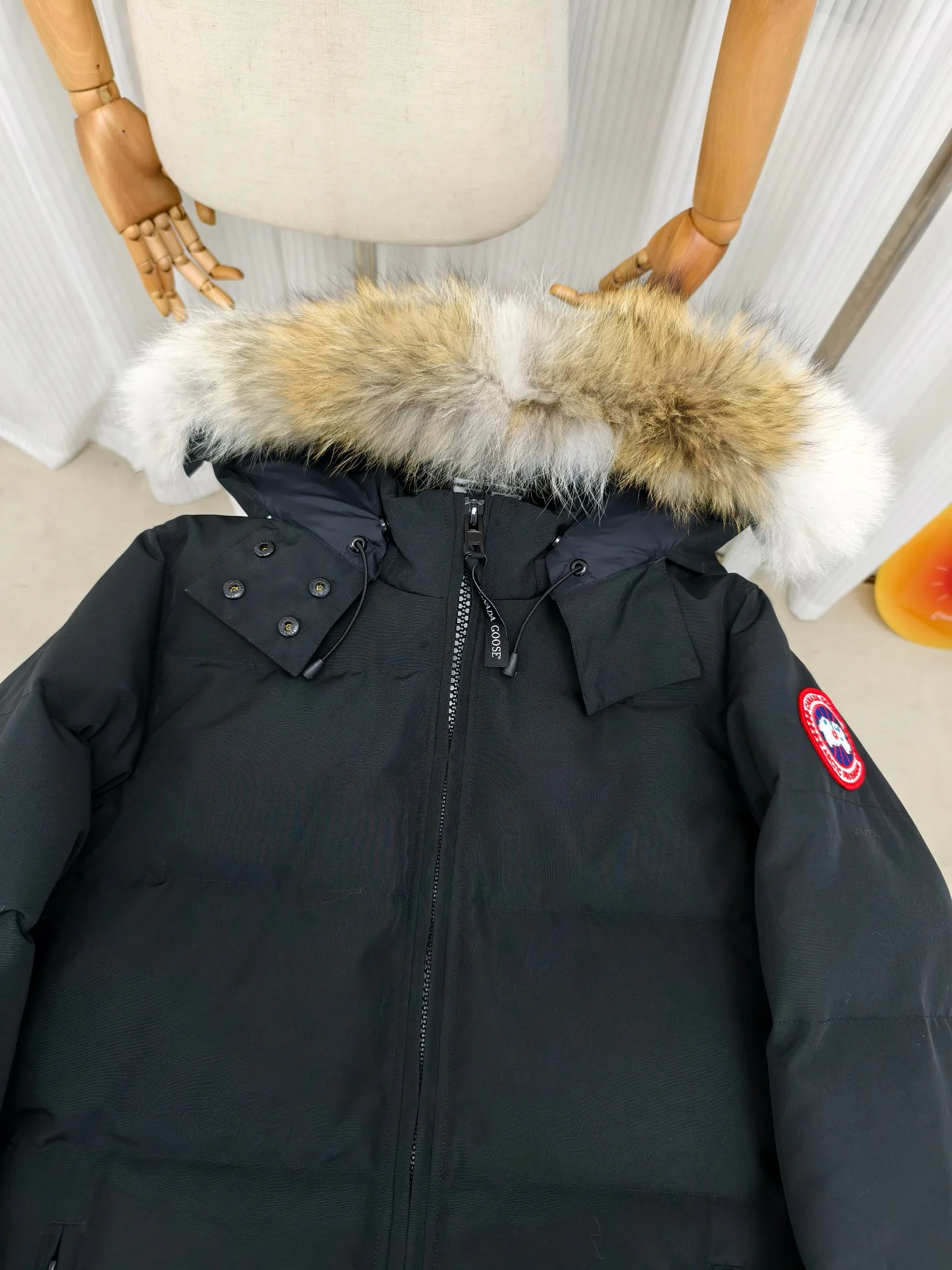 Куртки И Пуховики Женские Canada Goose 3612920