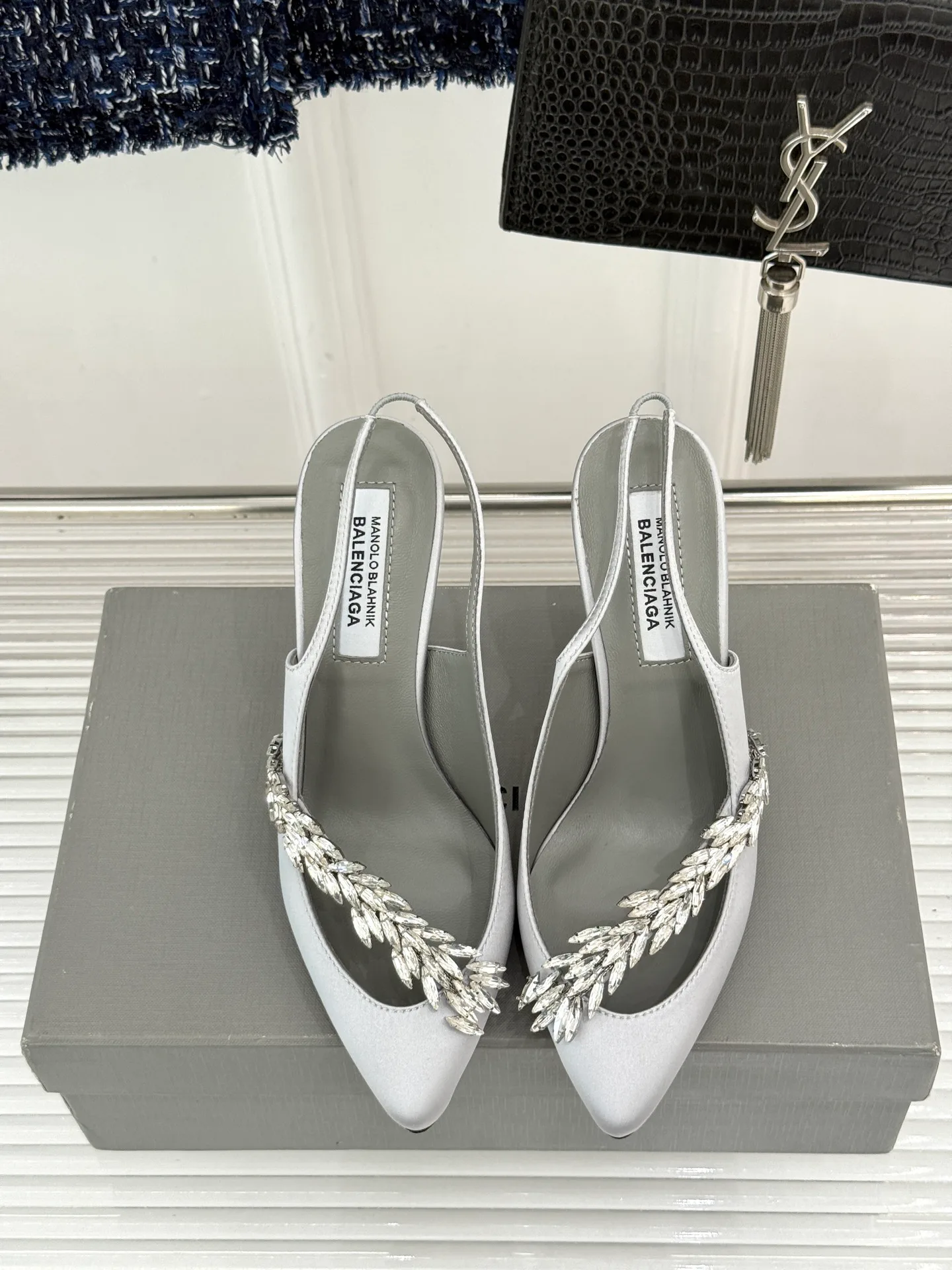 Босоножки Женские Balenciaga 16973367