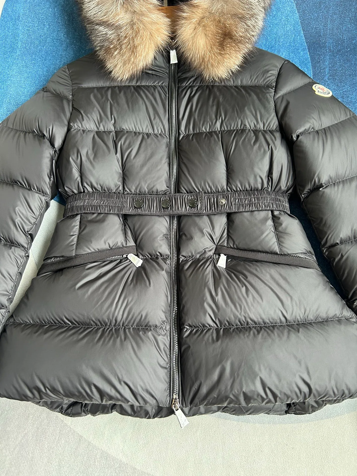Куртки И Пуховики Женские Moncler 19462679