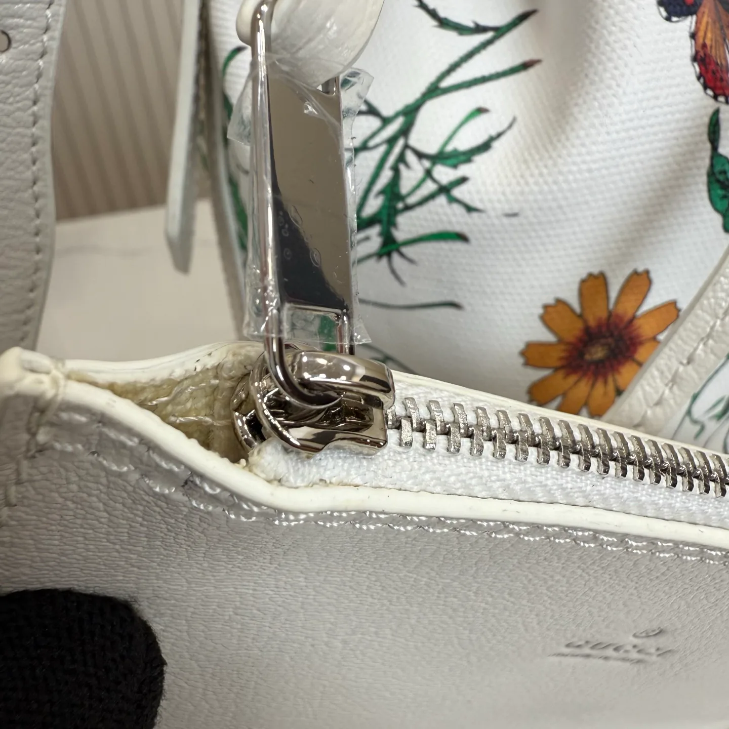 Классические Сумки Женские Gucci 18156481
