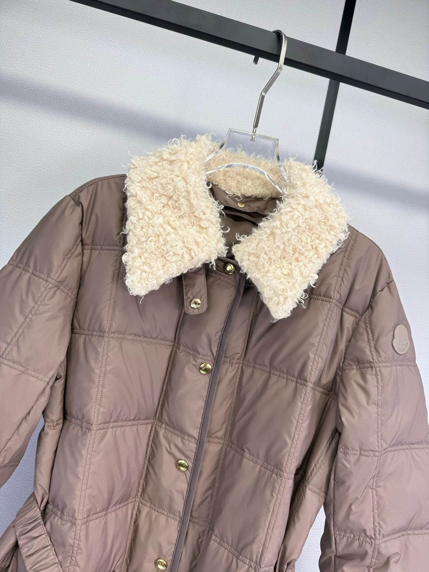 Куртки И Пуховики Женские Moncler 18022132