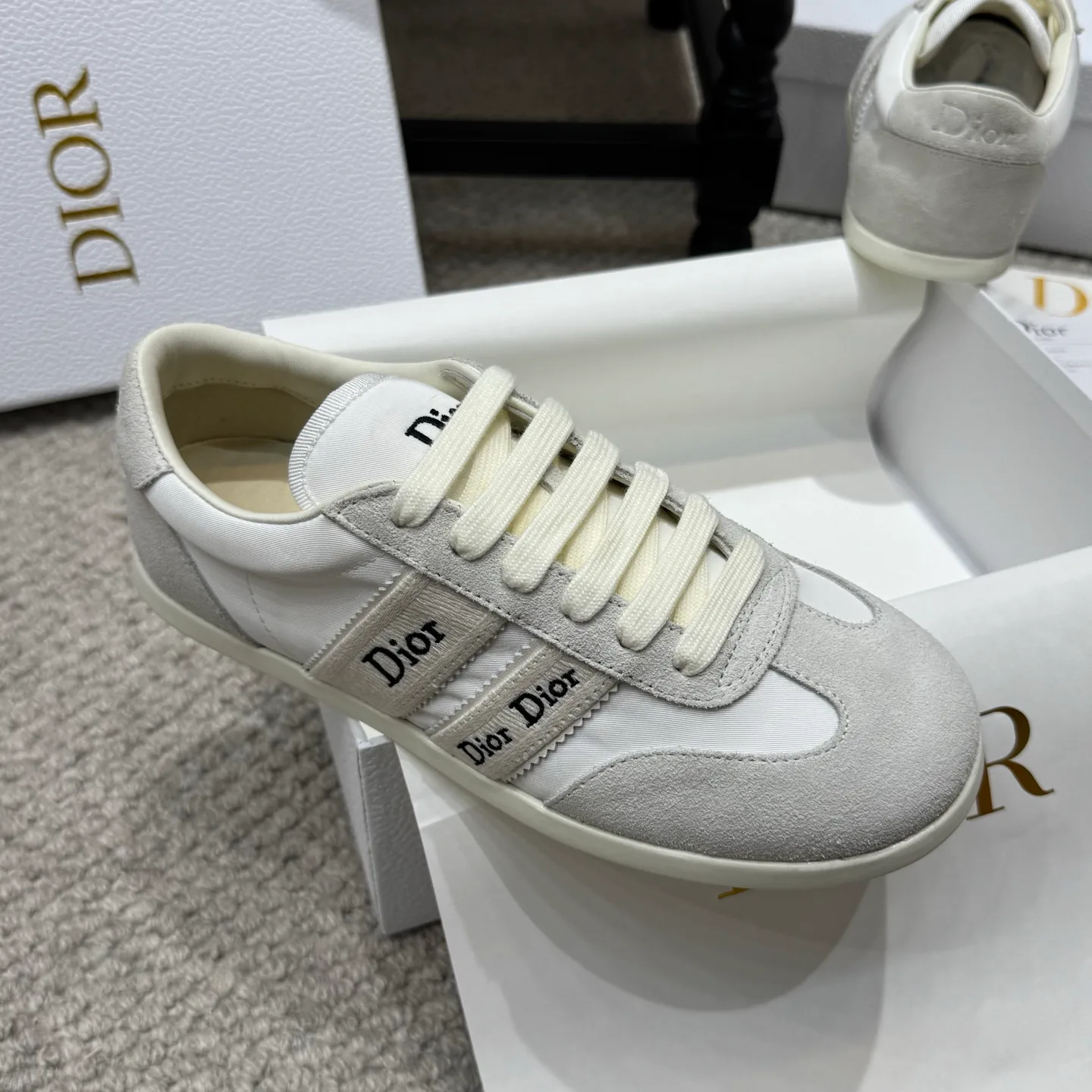 Кроссовки Женские Christian Dior 18092618