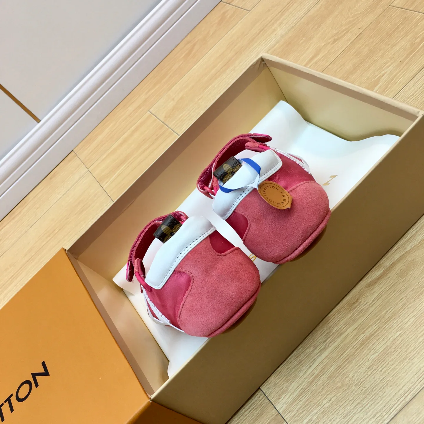 Балетки Женские Louis Vuitton 11410200