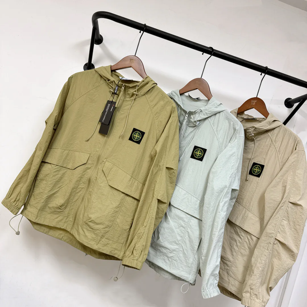 Куртки И Пуховики Мужские Stone Island 17286046