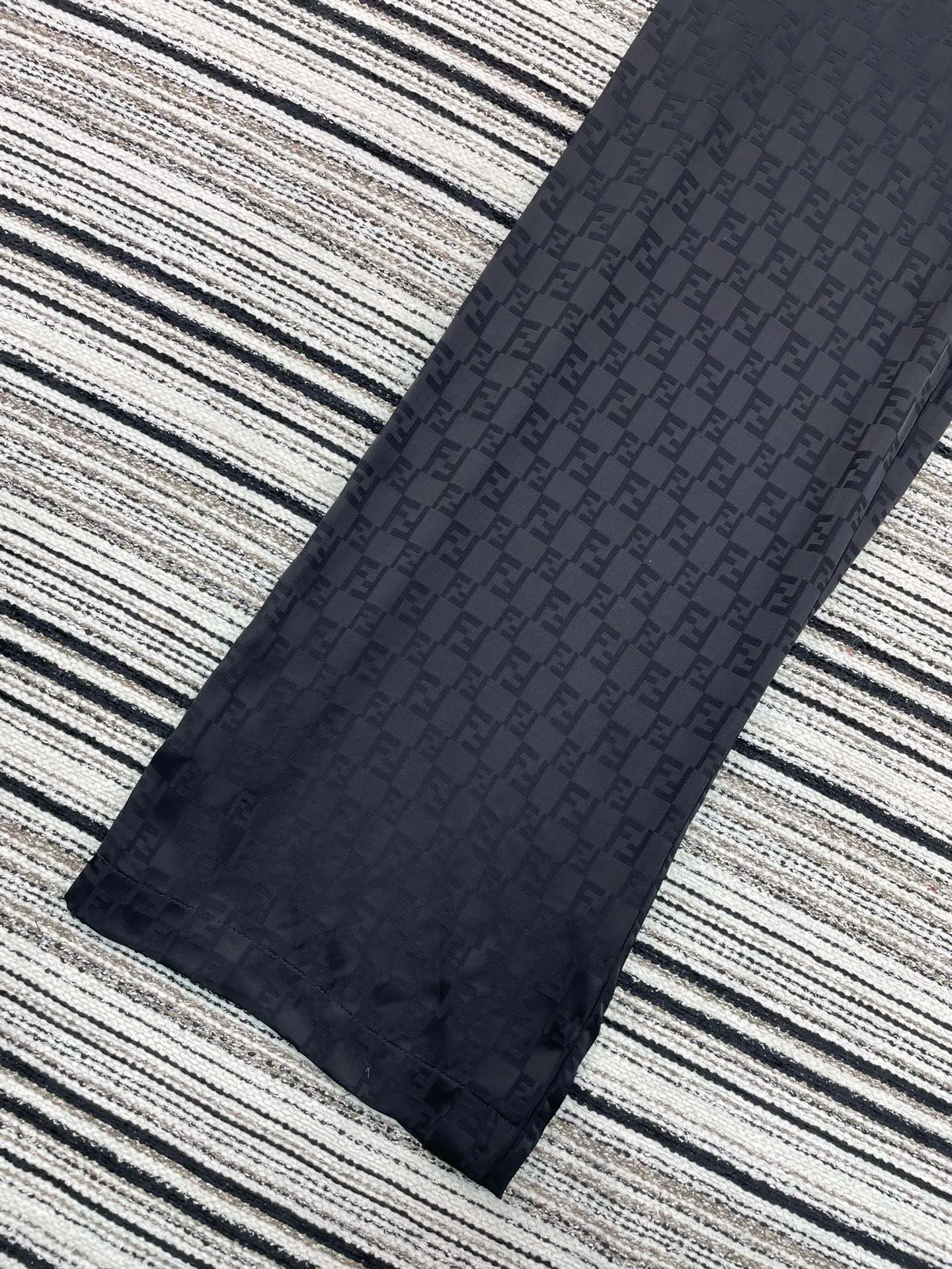 Брюки Женские Fendi 11181613