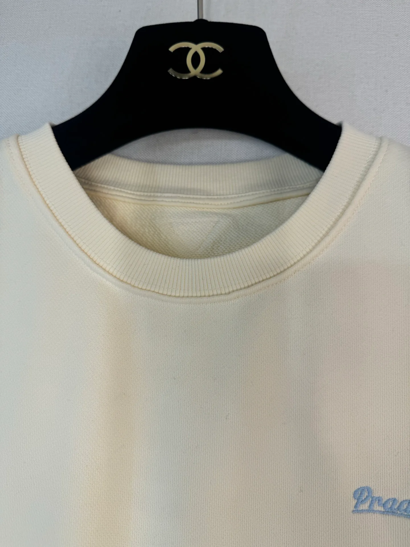Футболки Женские Prada 13539691