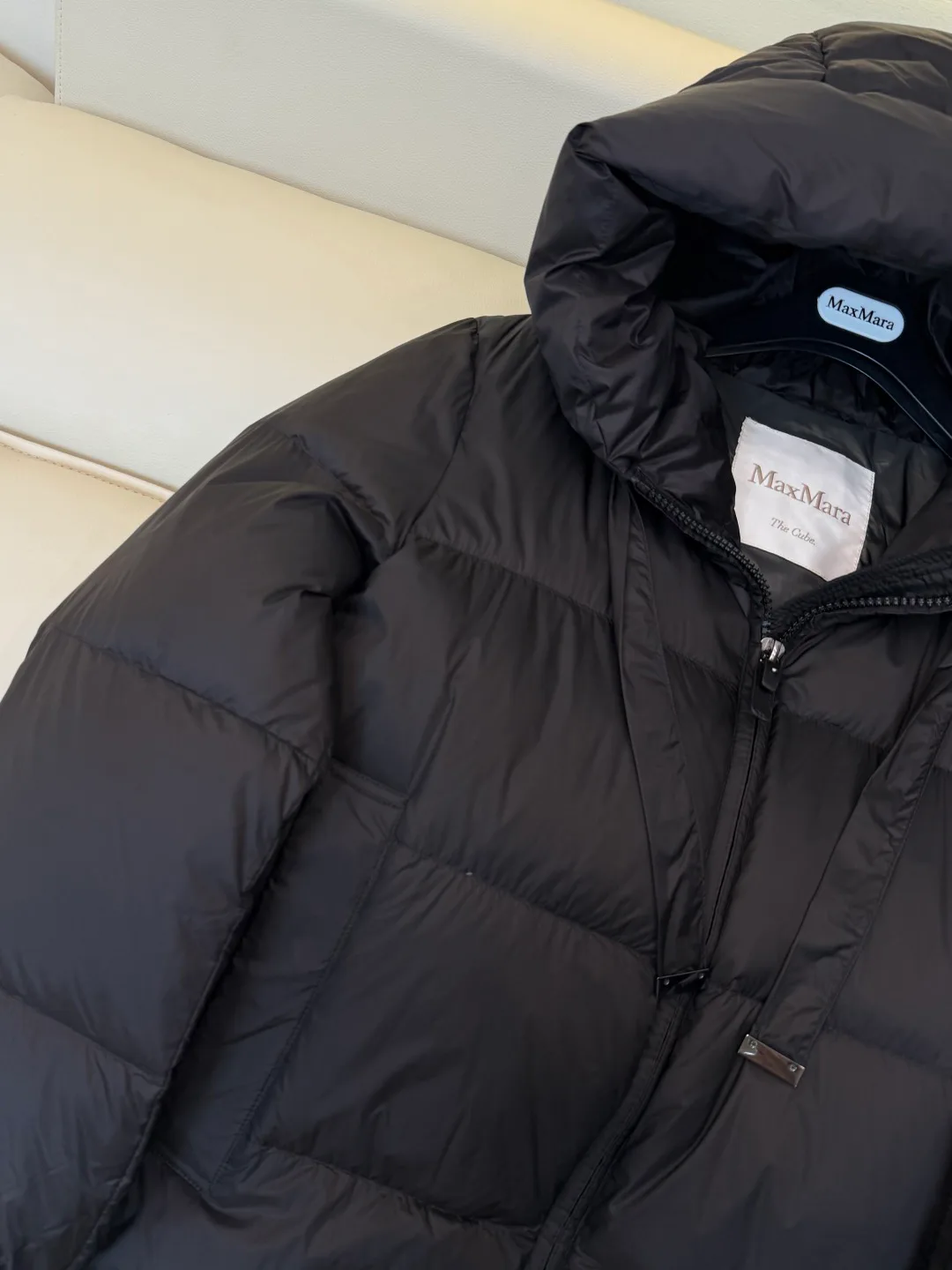 Куртки И Пуховики Женские Max Mara 17917329