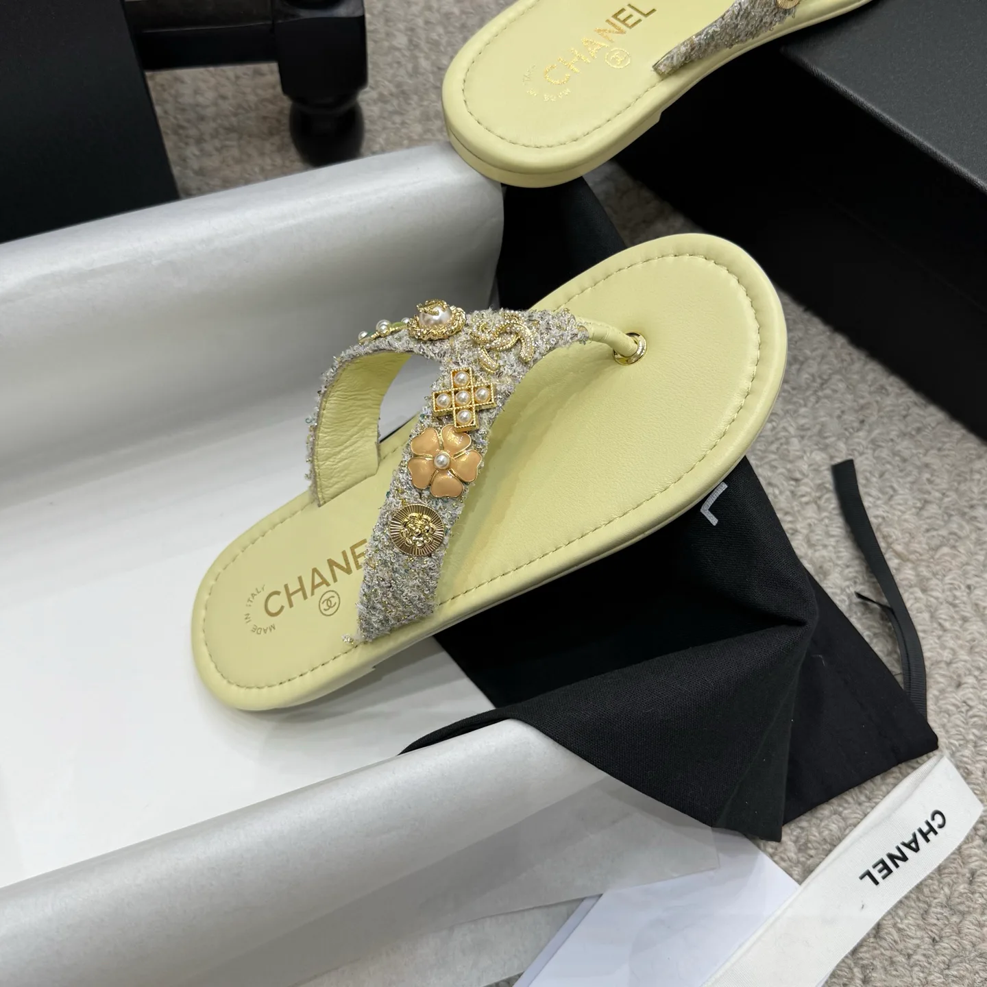 Шлепанцы Женские Chanel 36273