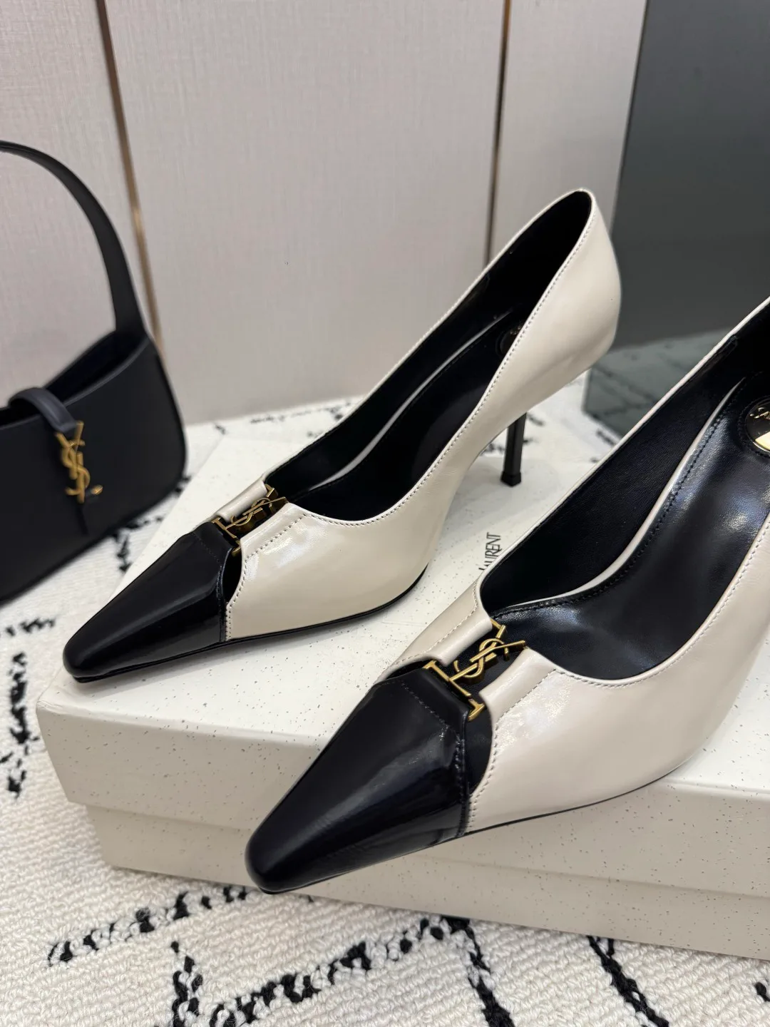 Туфли Женские Saint Laurent 18237774