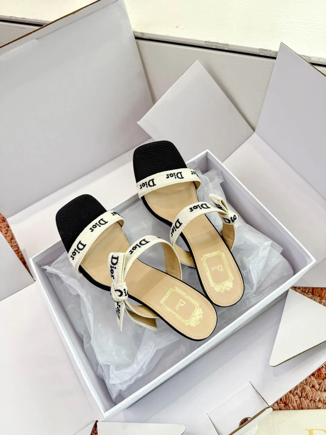 Босоножки Женские Christian Dior 13370882