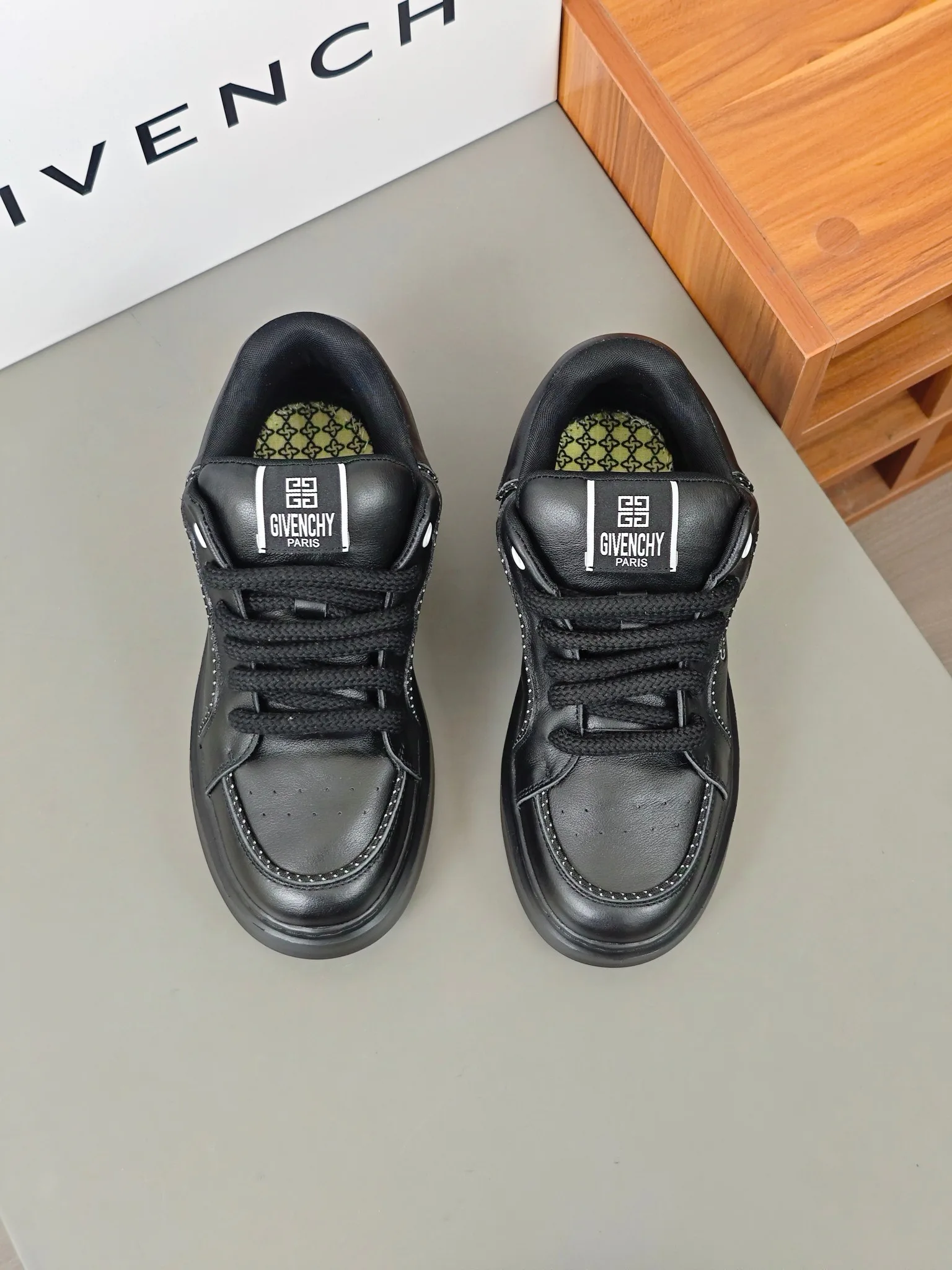 Кеды Мужские Givenchy 9954