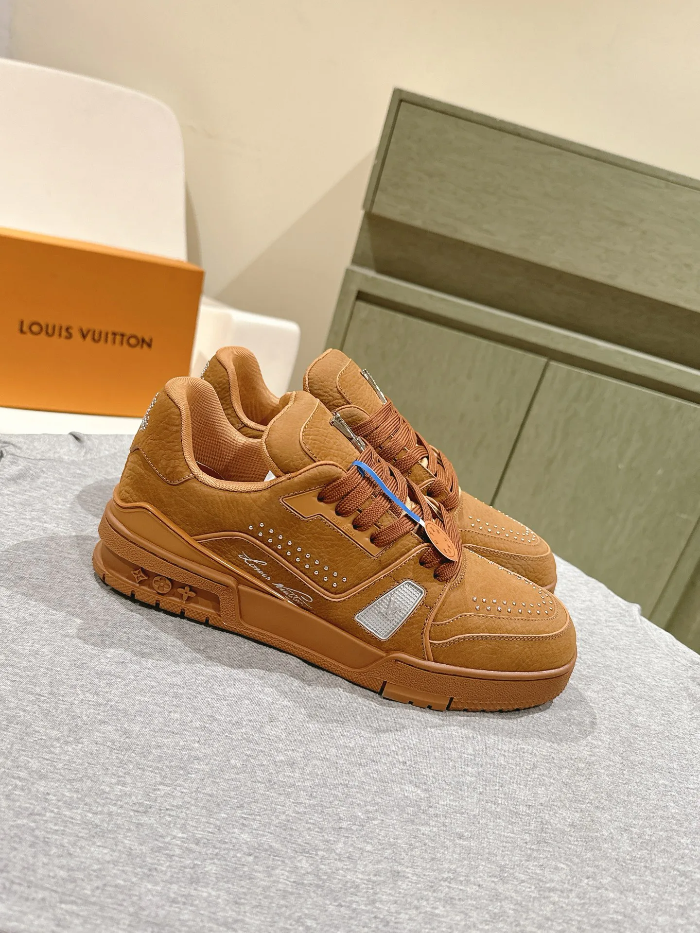 Кроссовки Мужские Louis Vuitton 35435