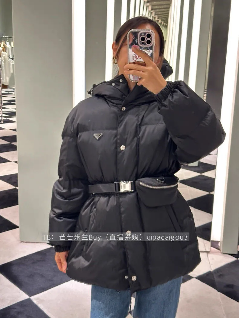 Куртки И Пуховики Женские Prada 18298604