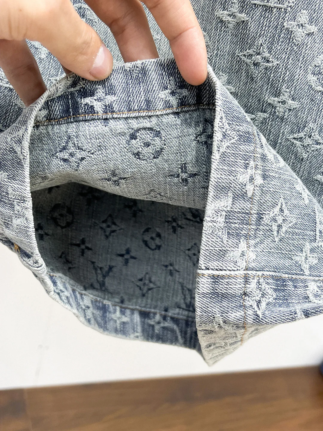 Шорты Мужские Louis Vuitton 13417548