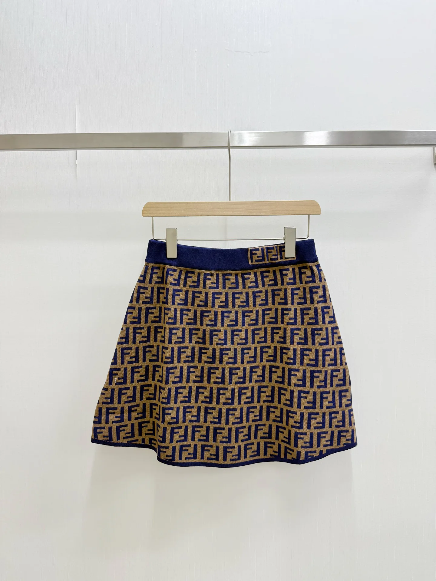 Юбки Женские Fendi 17285192