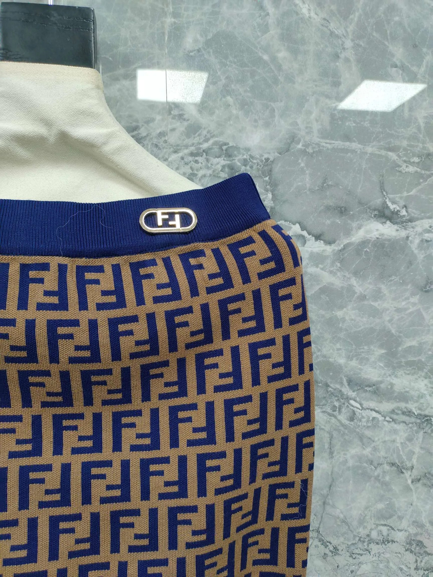 Юбки Женские Fendi 18743546