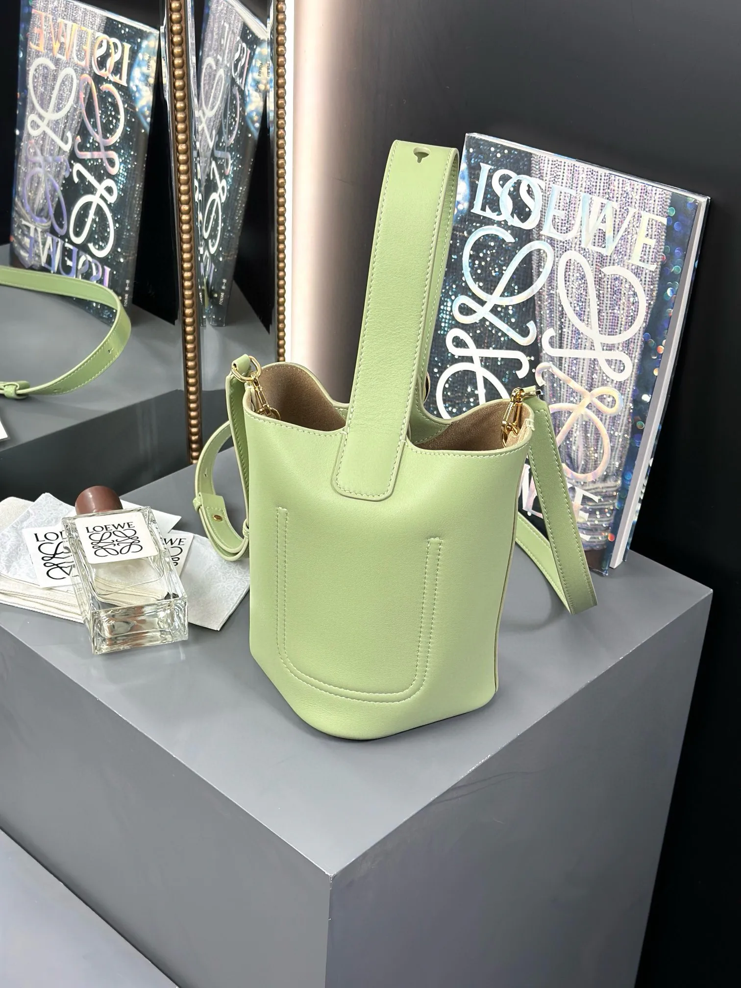 Классические Сумки Женские Bottega Veneta 20280