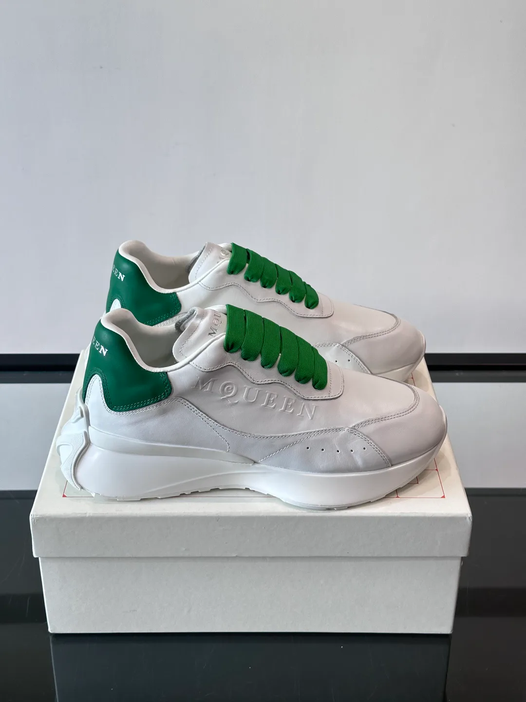 Кроссовки Женские Alexander Mcqueen 469770