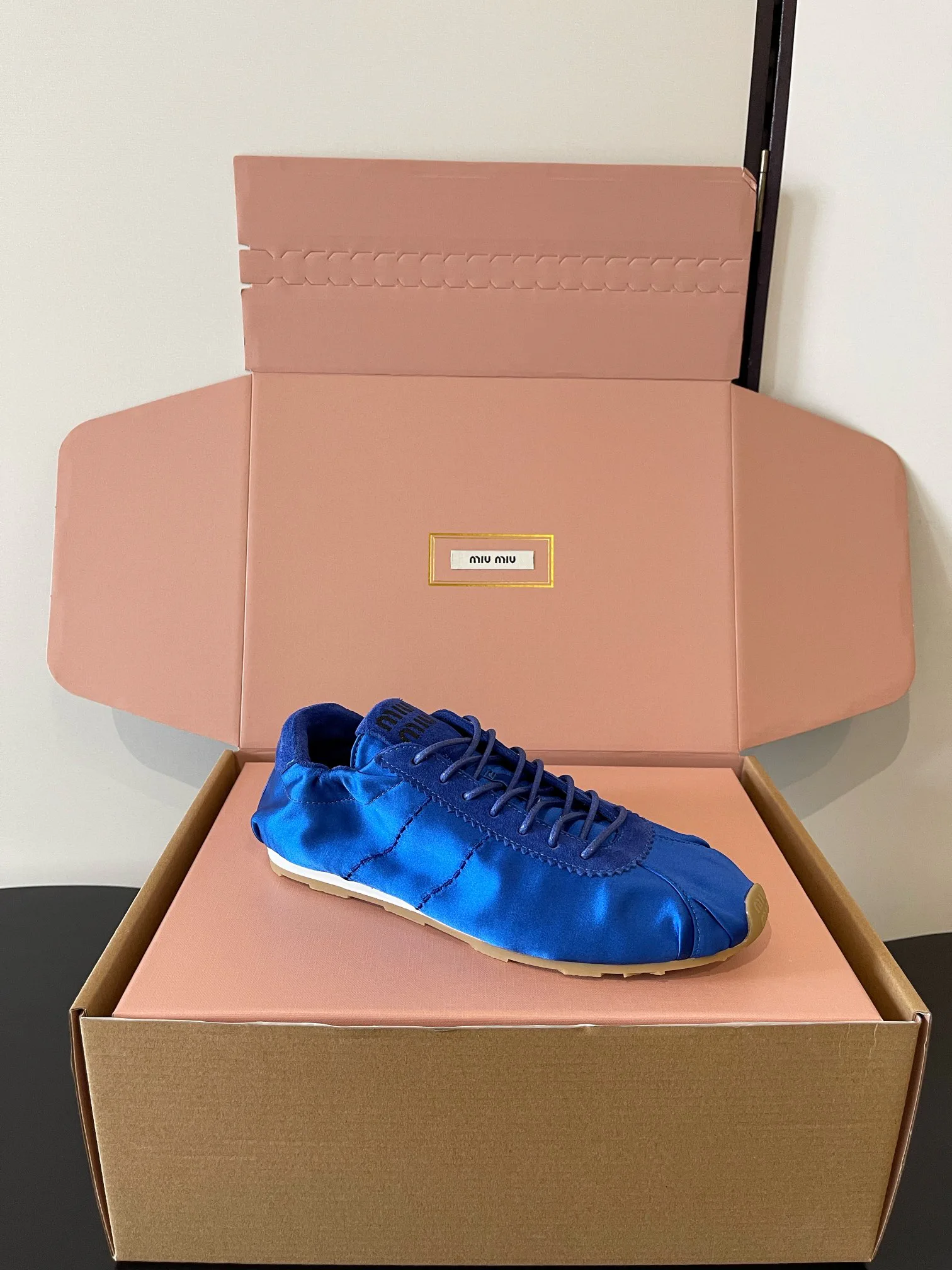 Кроссовки Женские Miu Miu 10655002