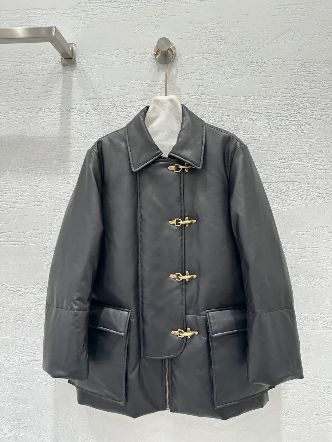 Кожаные Куртки И Дублёнки Женские Loewe 558915