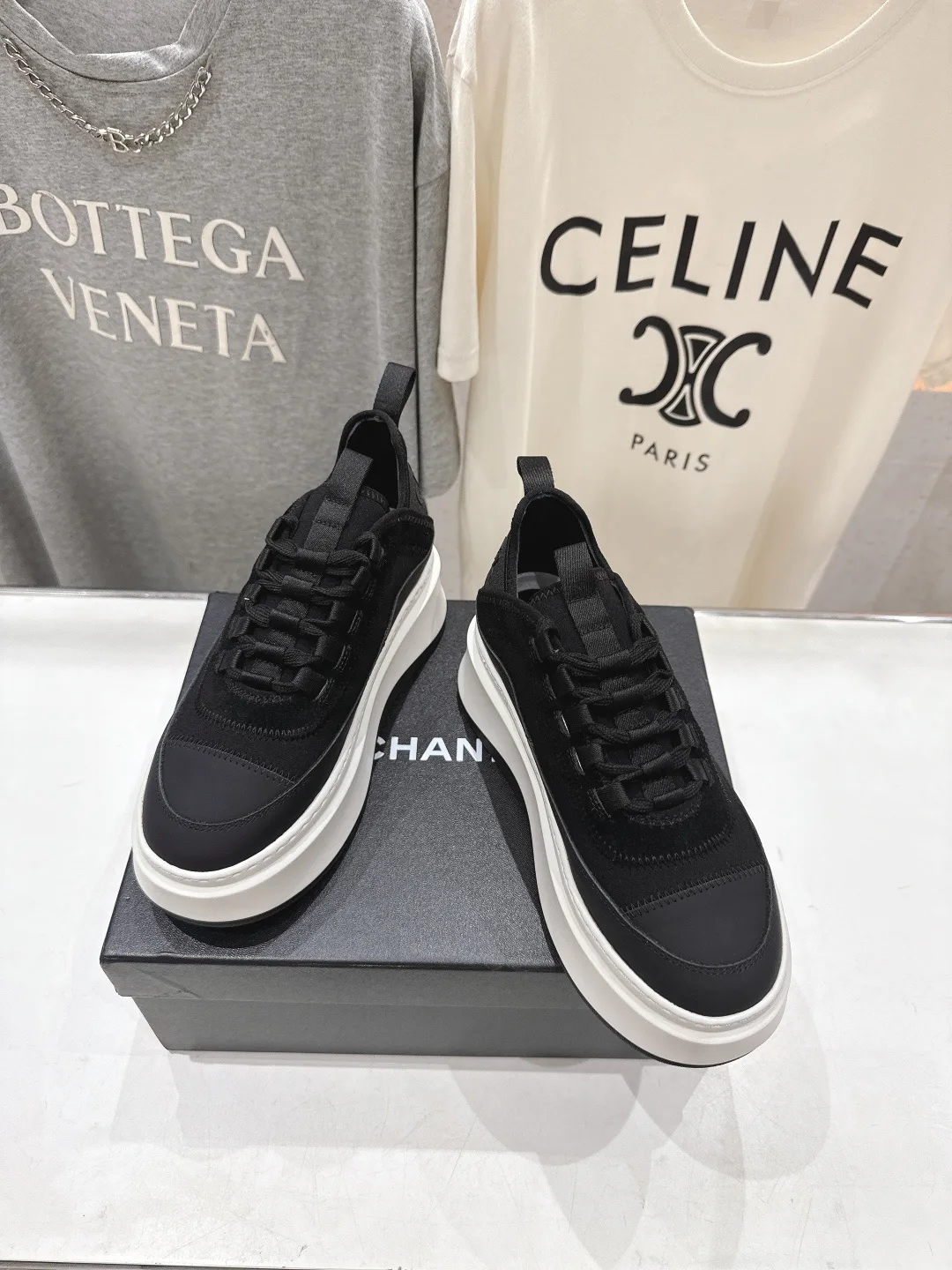 Кроссовки Женские Chanel 3603734