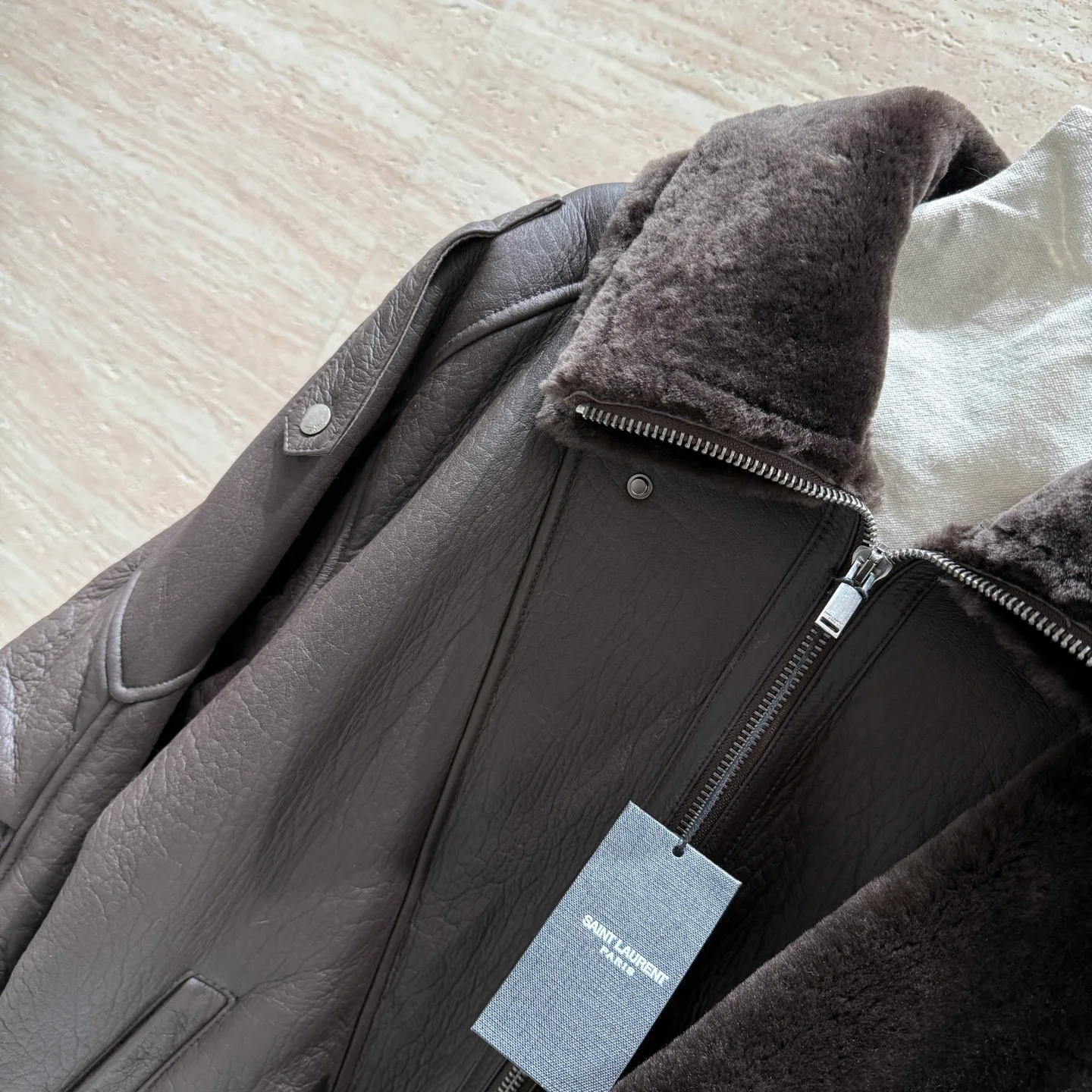 Кожаные Куртки И Дублёнки Женские Saint Laurent 1200022