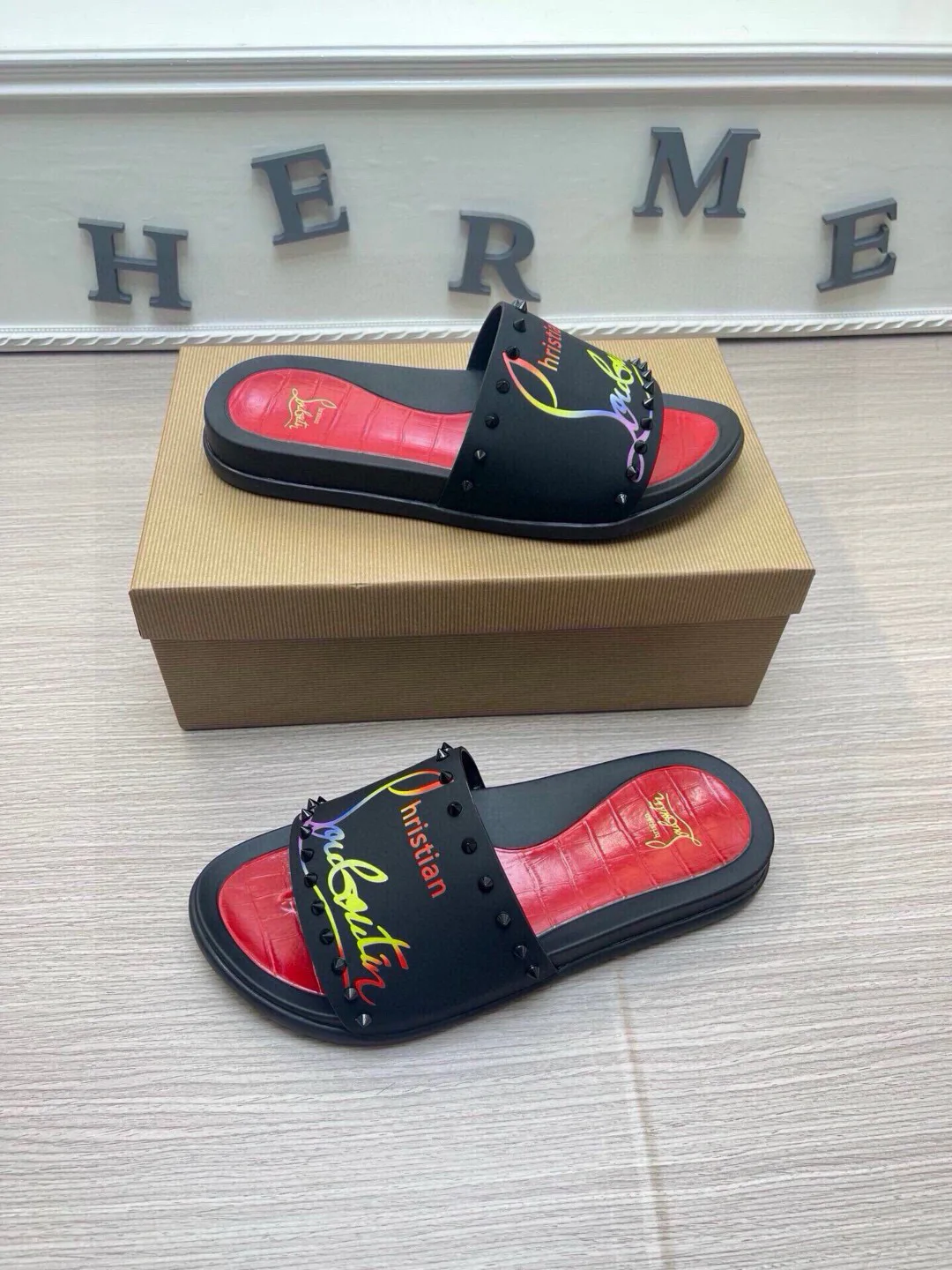 Шлепанцы Мужские Christian Louboutin 65755