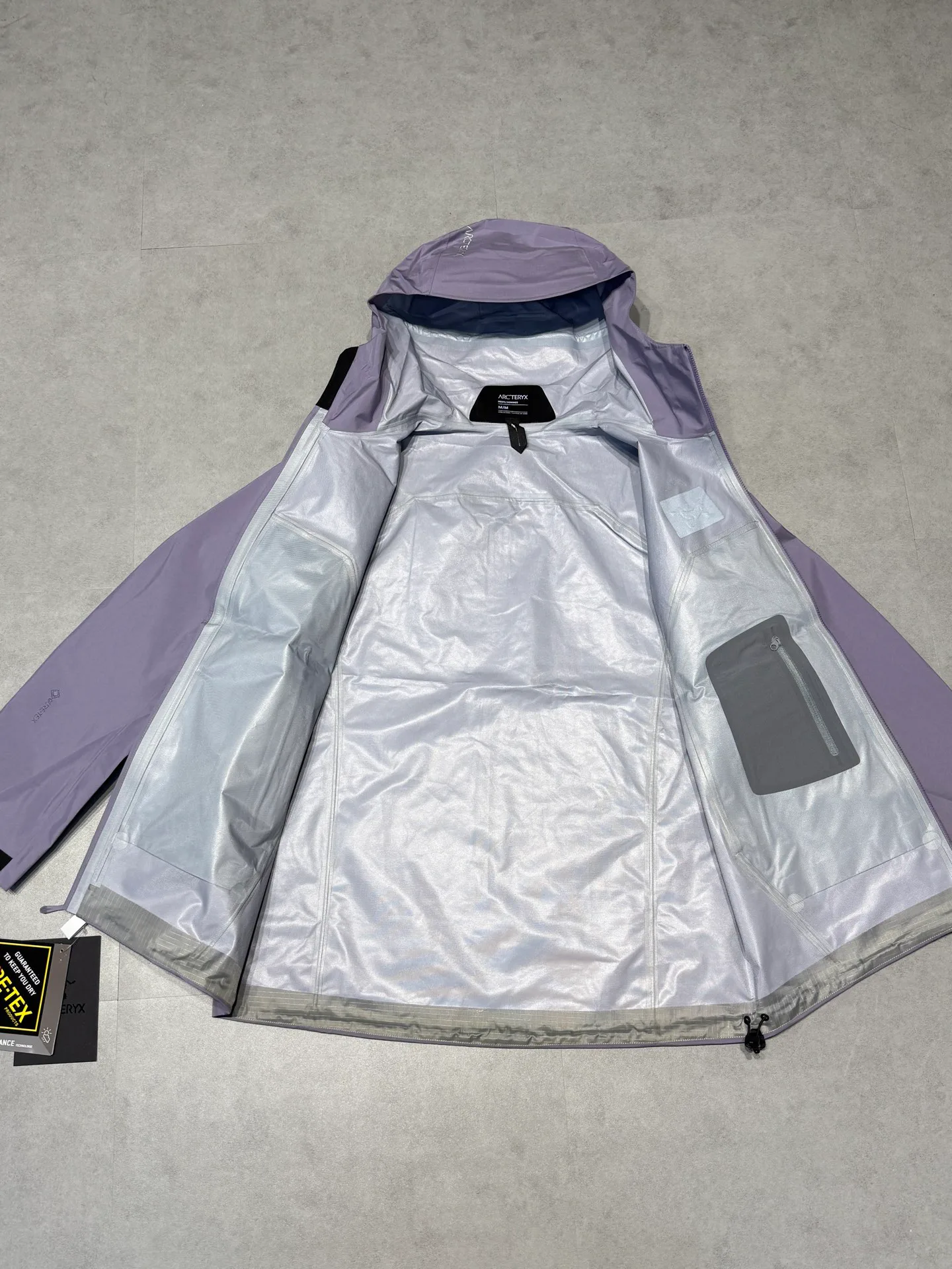 Куртки И Пуховики Женские Arcteryx 18694563