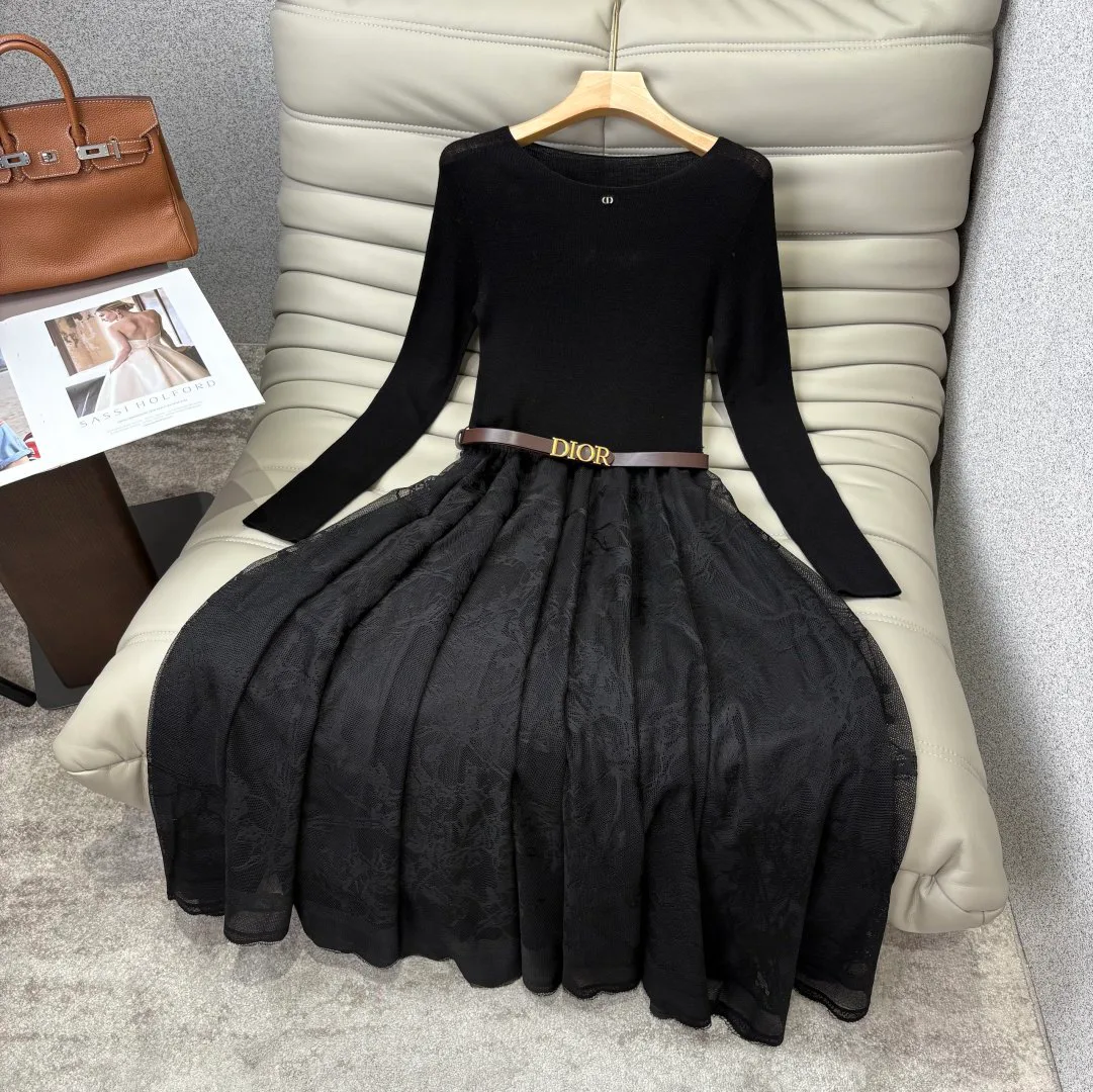 Платья Женские Christian Dior 17952851