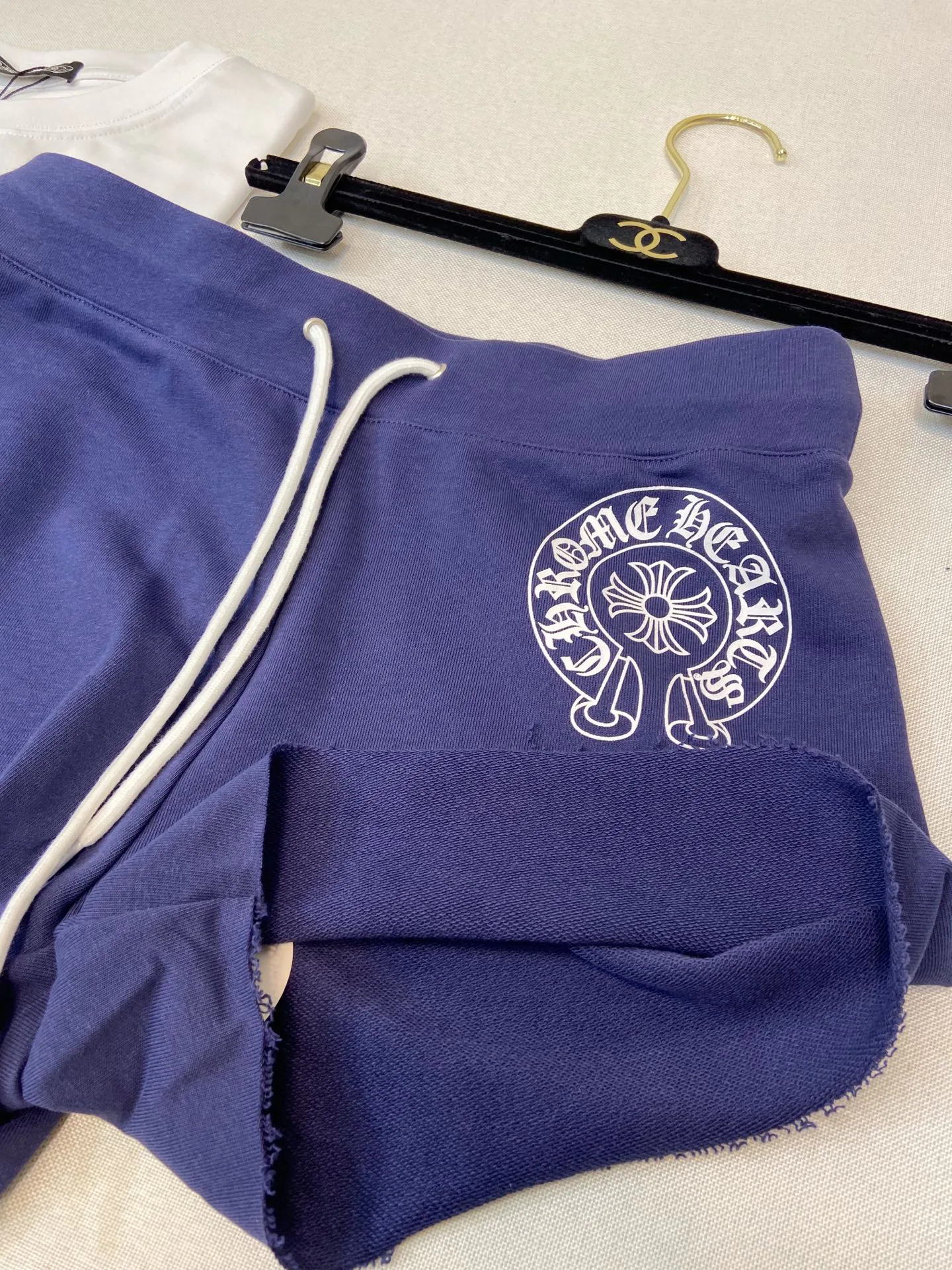 Шорты Женские Chrome Hearts 12403078