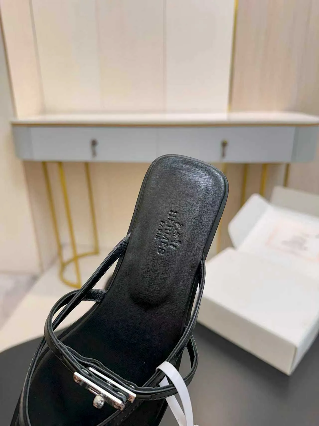 Шлепанцы Женские Hermes 694310