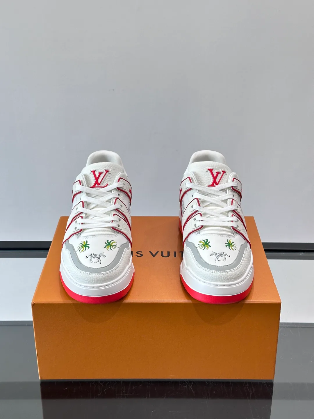 Кроссовки Мужские Louis Vuitton 13553750