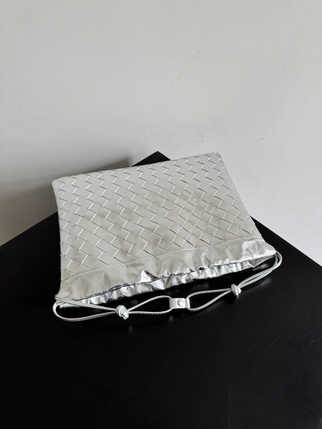 Сумки На Ремне Женские Bottega Veneta 545795