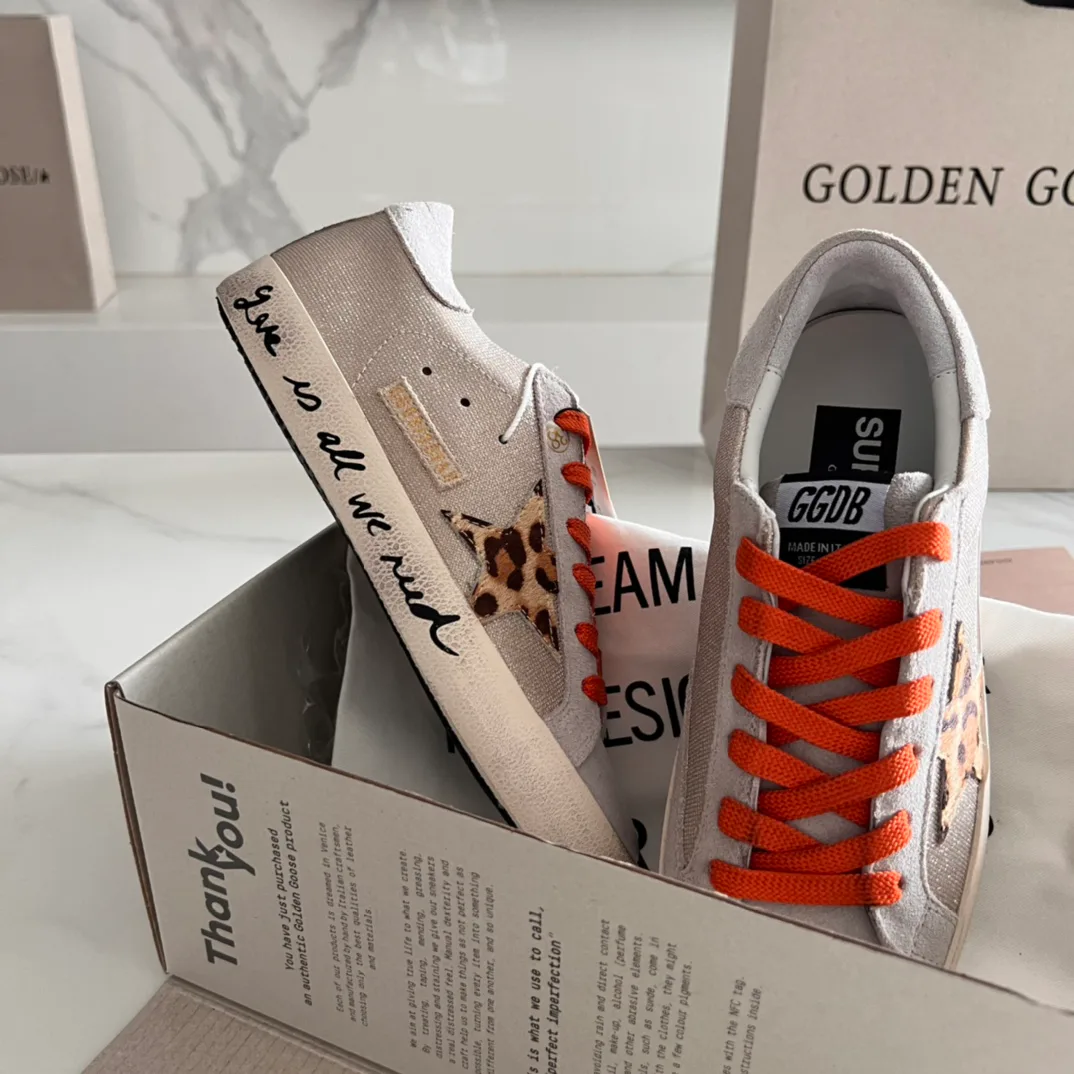 Кроссовки Женские Golden Goose 16995661