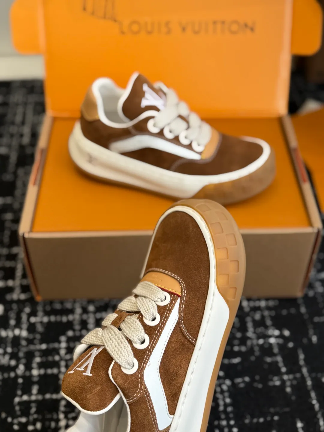 Кроссовки Женские Louis Vuitton 669407