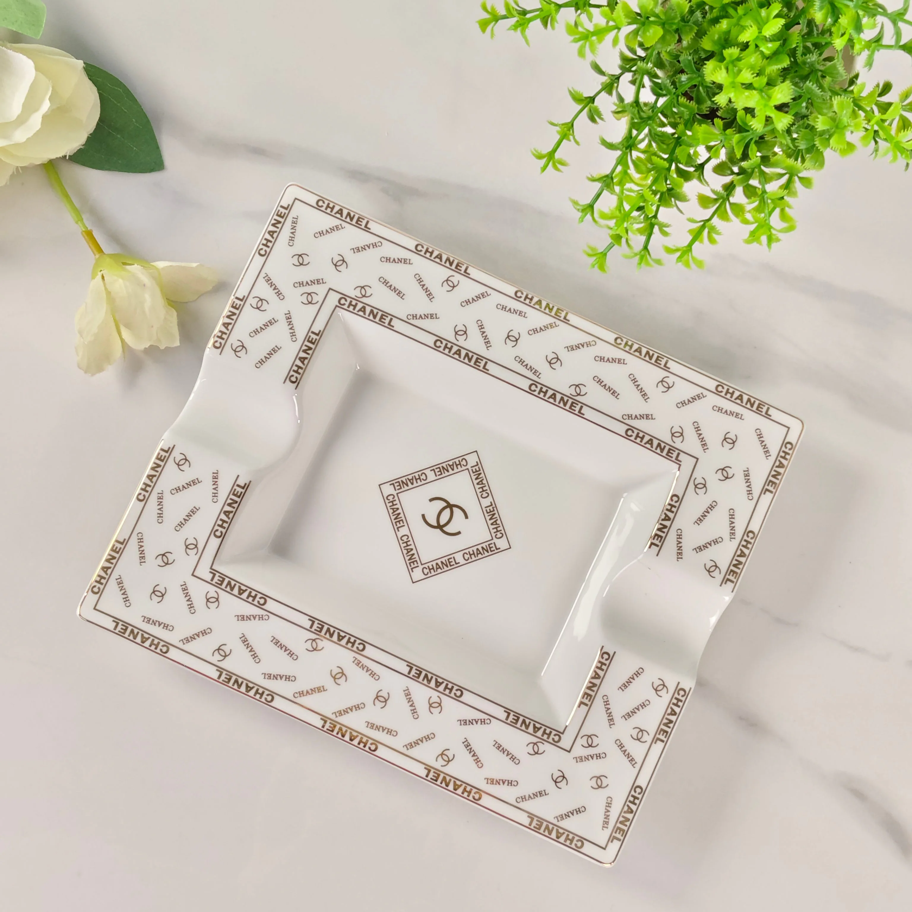 Посуда Chanel 1383337