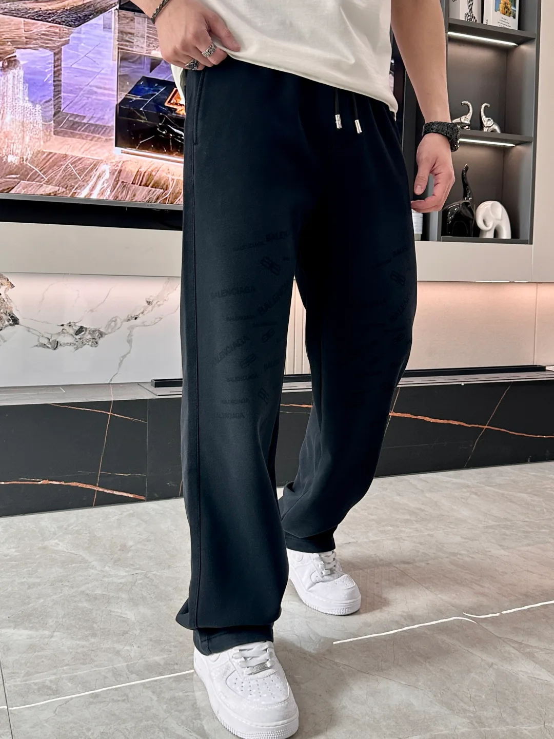 Брюки Мужские Balenciaga 13169965