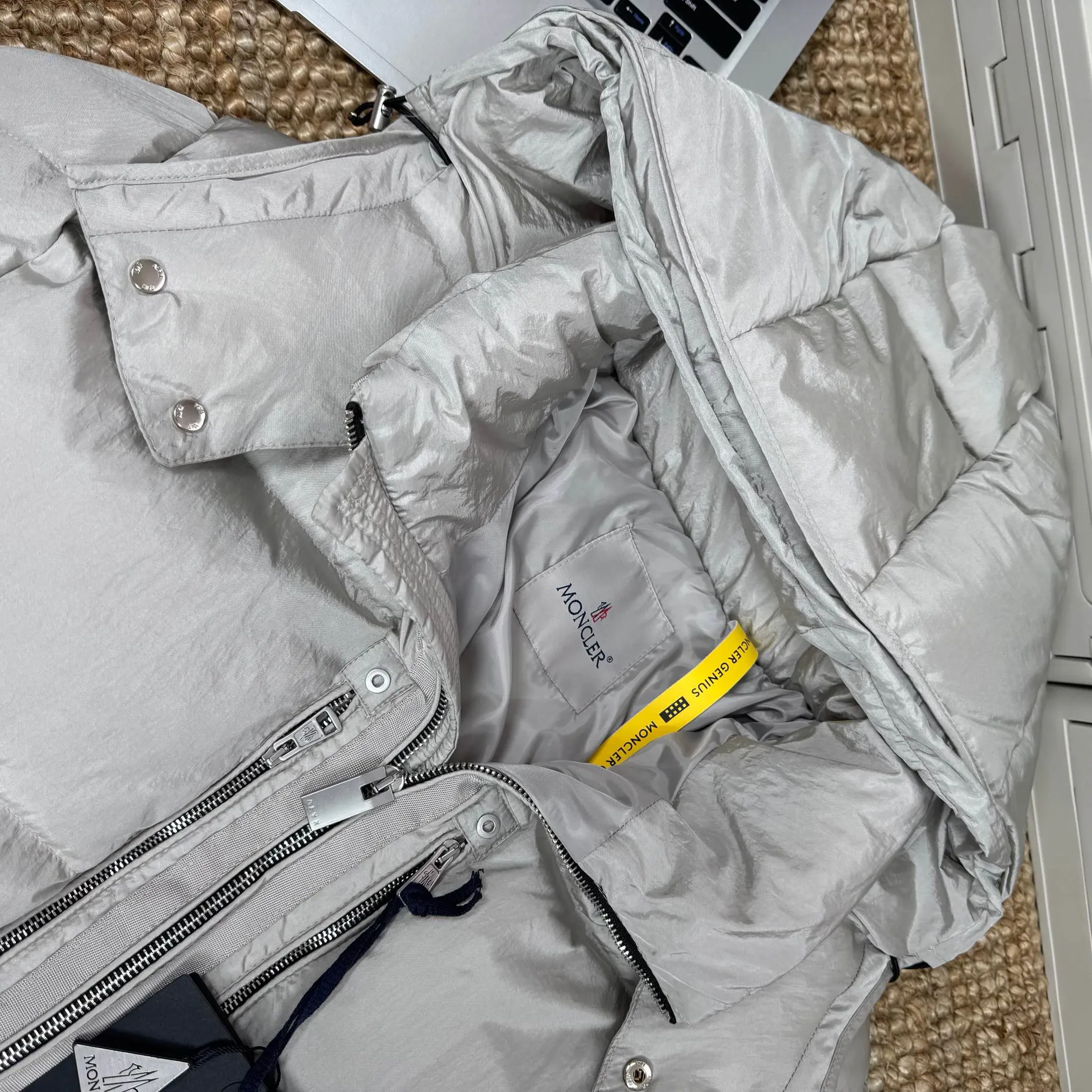 Куртки И Пуховики Женские Moncler 5379571