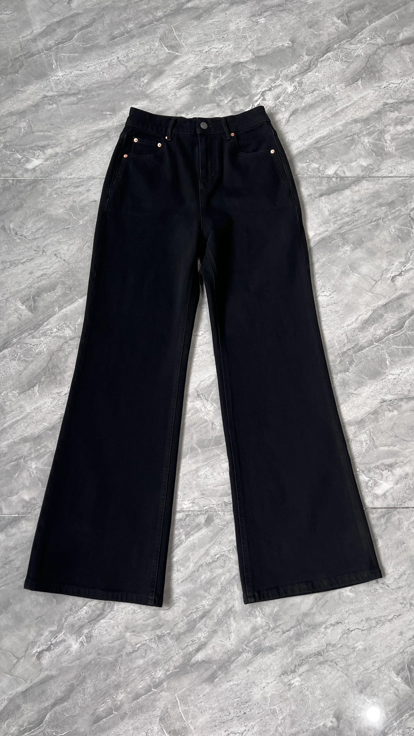 Джинсы Женские Saint Laurent 18993265