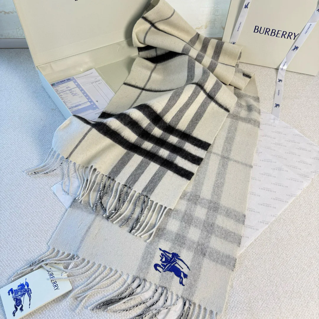 Шарфы Burberry 1116088