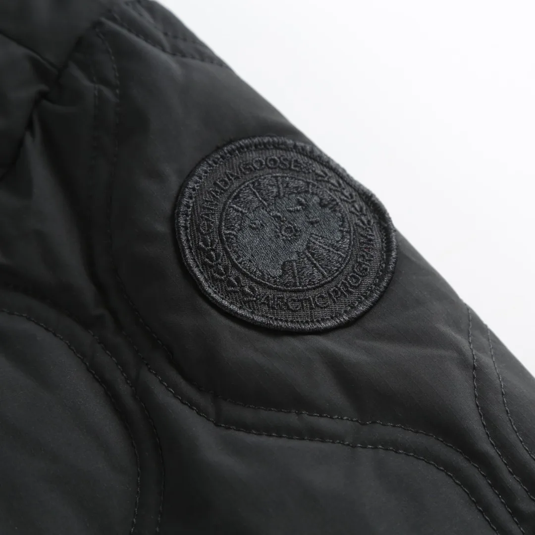 Куртки И Пуховики Женские Canada Goose 17883625