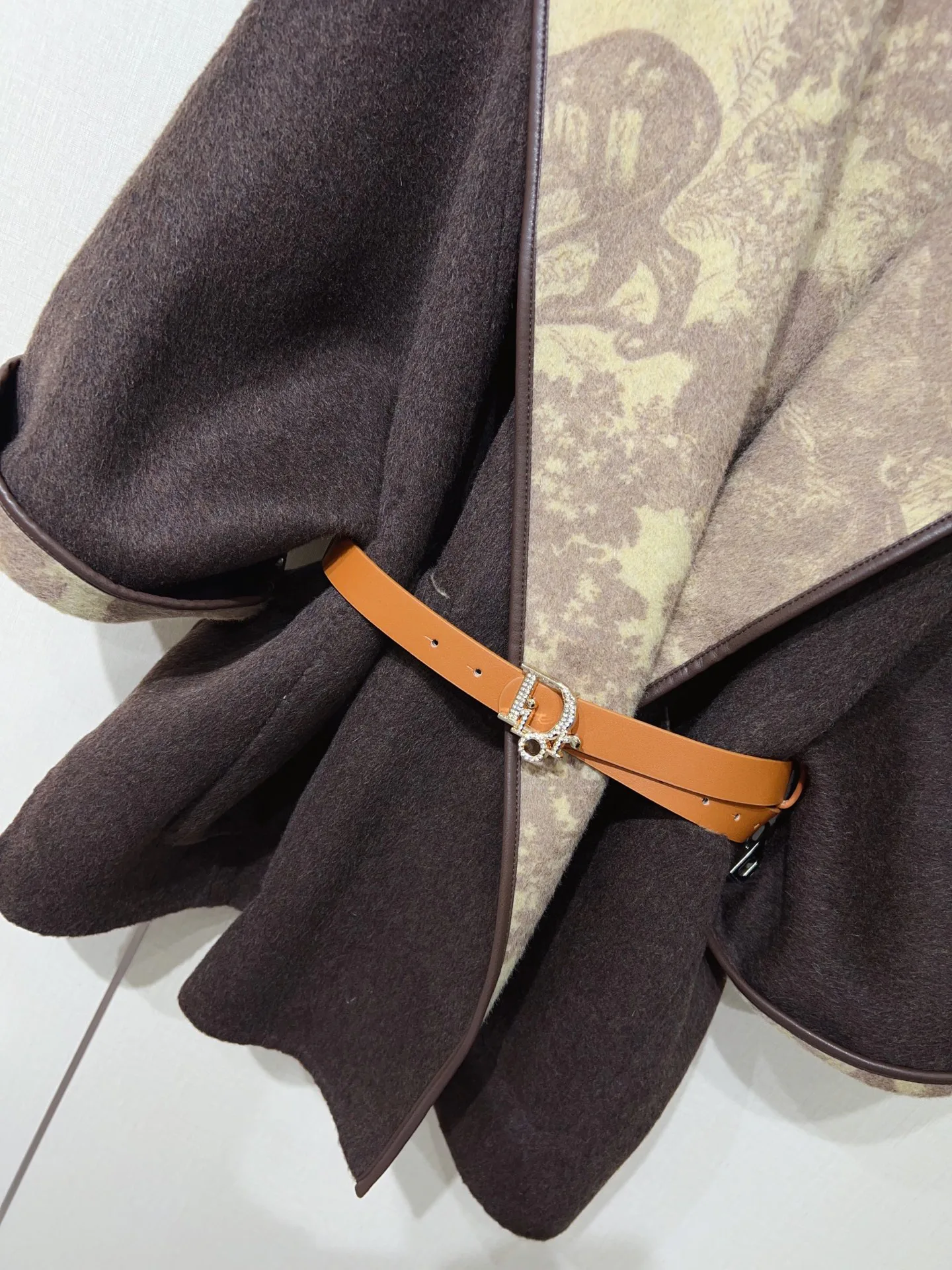 Пальто Женские Christian Dior 18662050