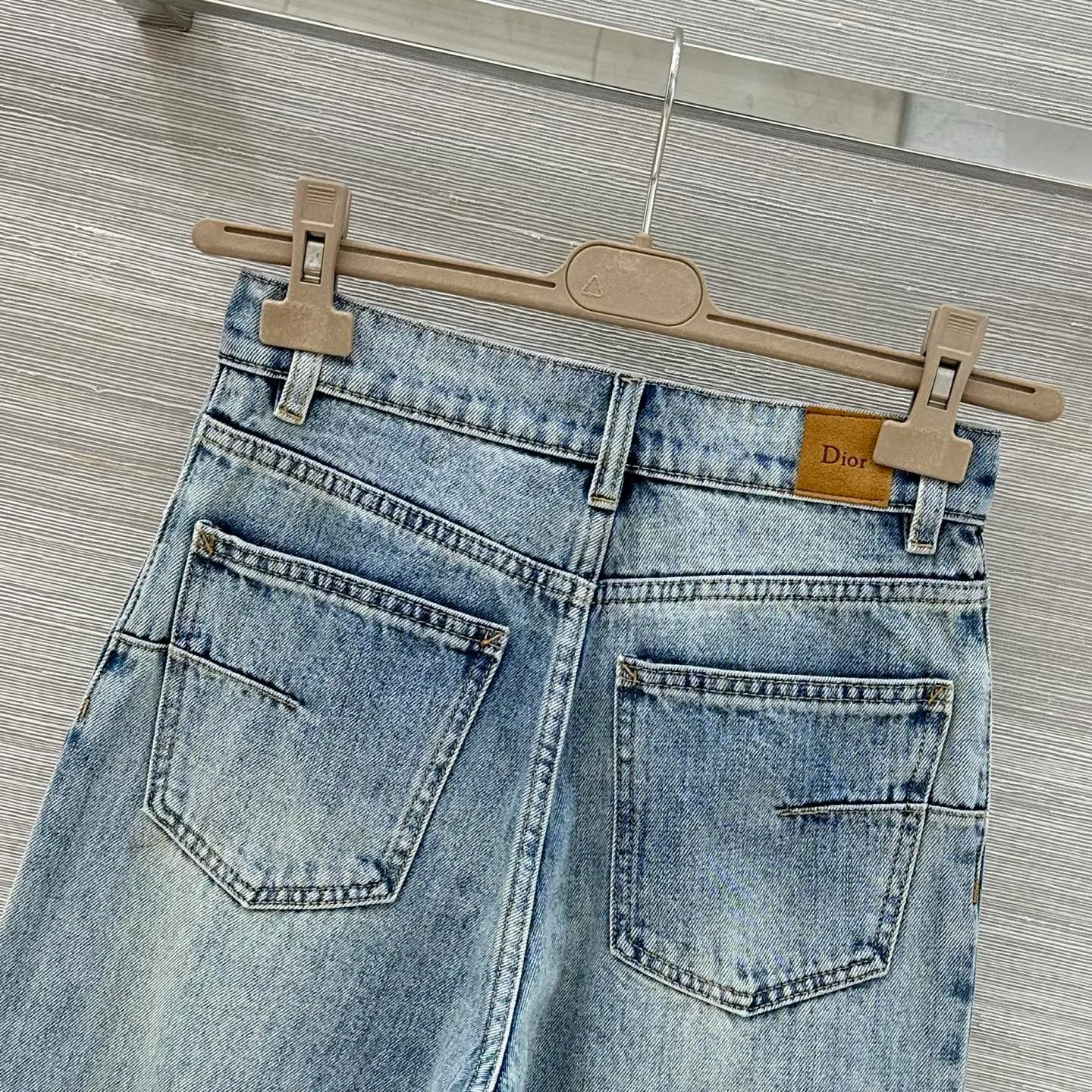 Джинсы Женские Christian Dior 11462290