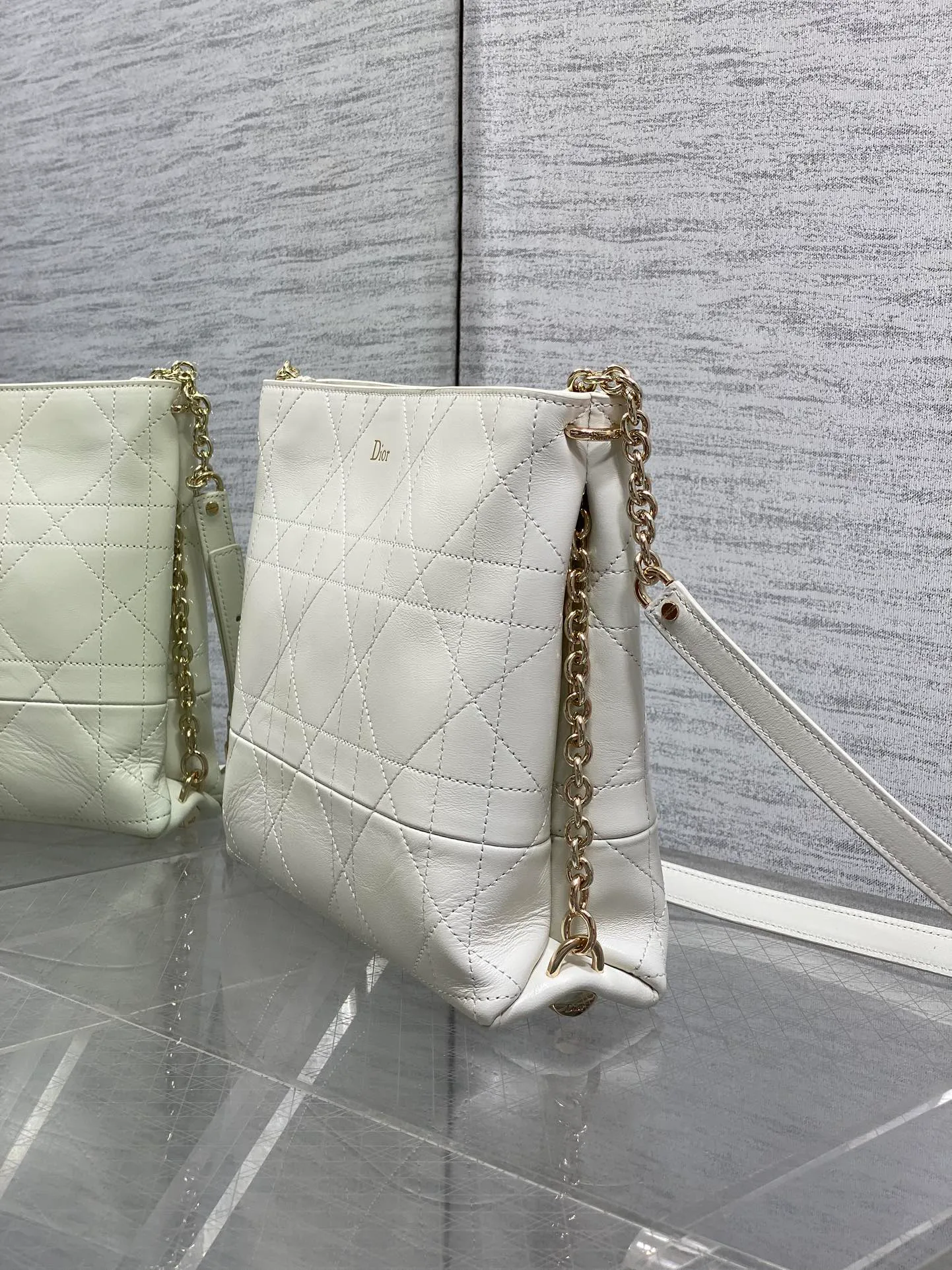 Классические Сумки Женские Christian Dior 12817840