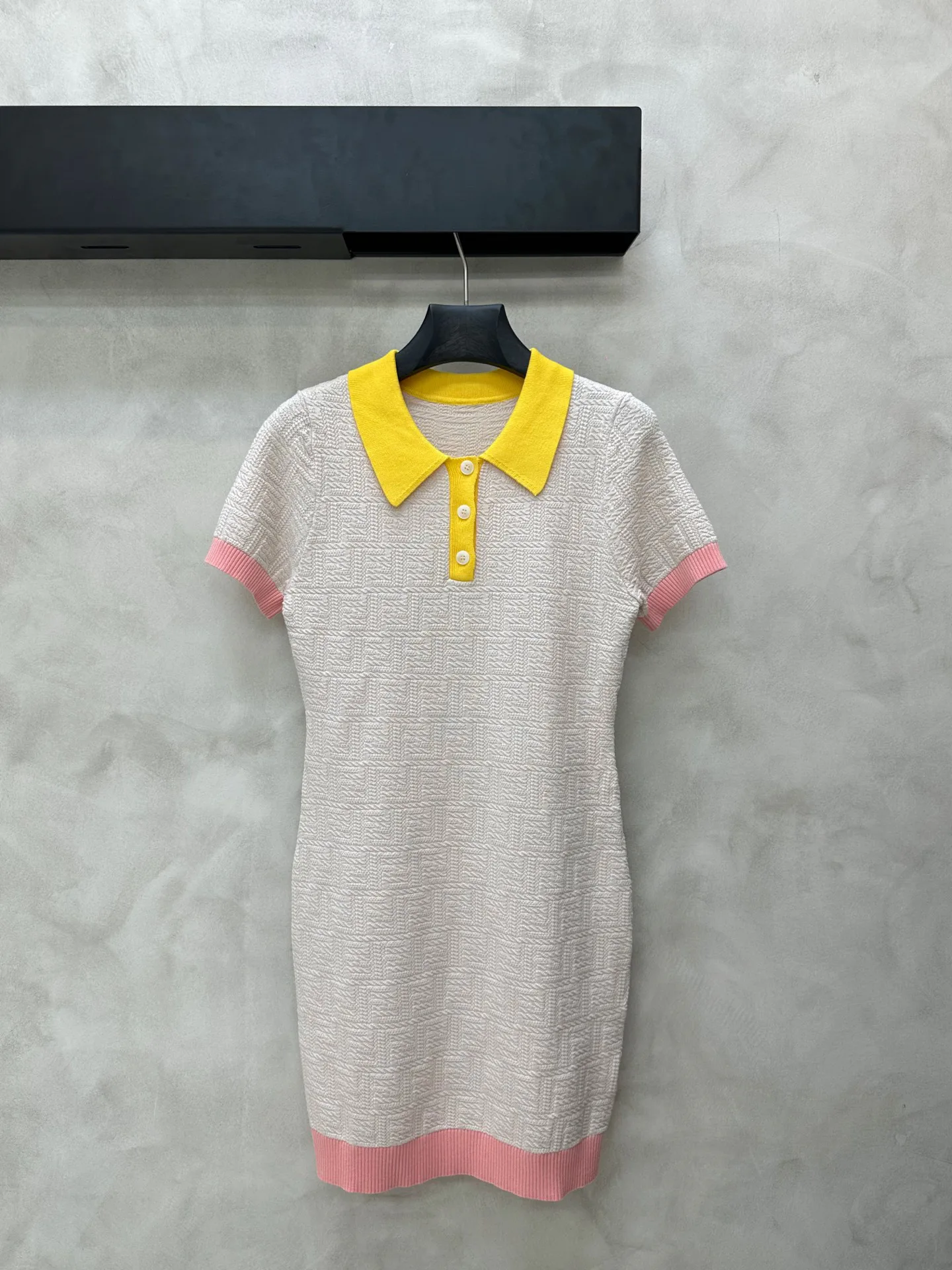 Джемперы И Свитеры Женские Fendi 12951753