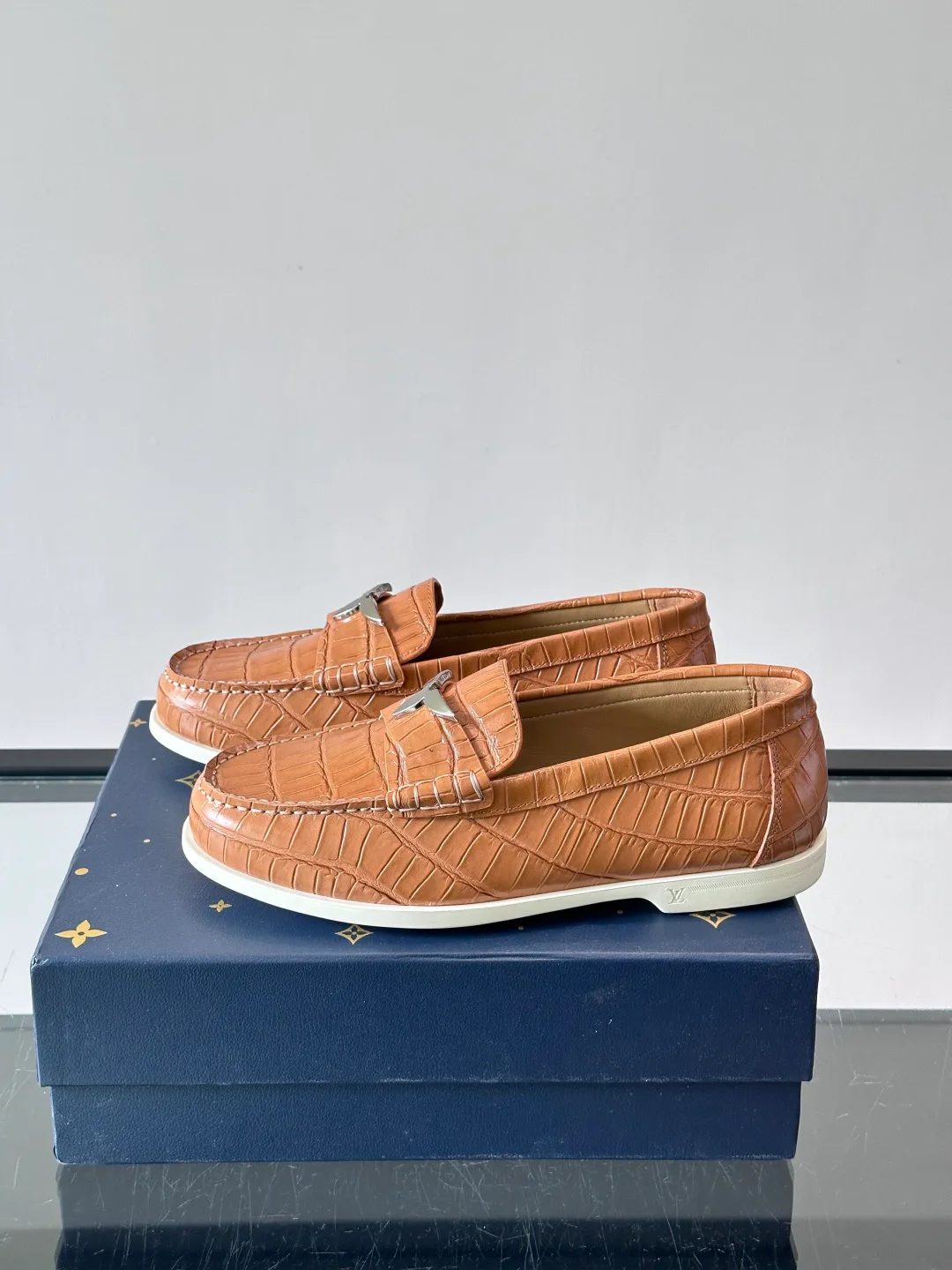 Лоферы И Туфли Мужские Louis Vuitton 18118560