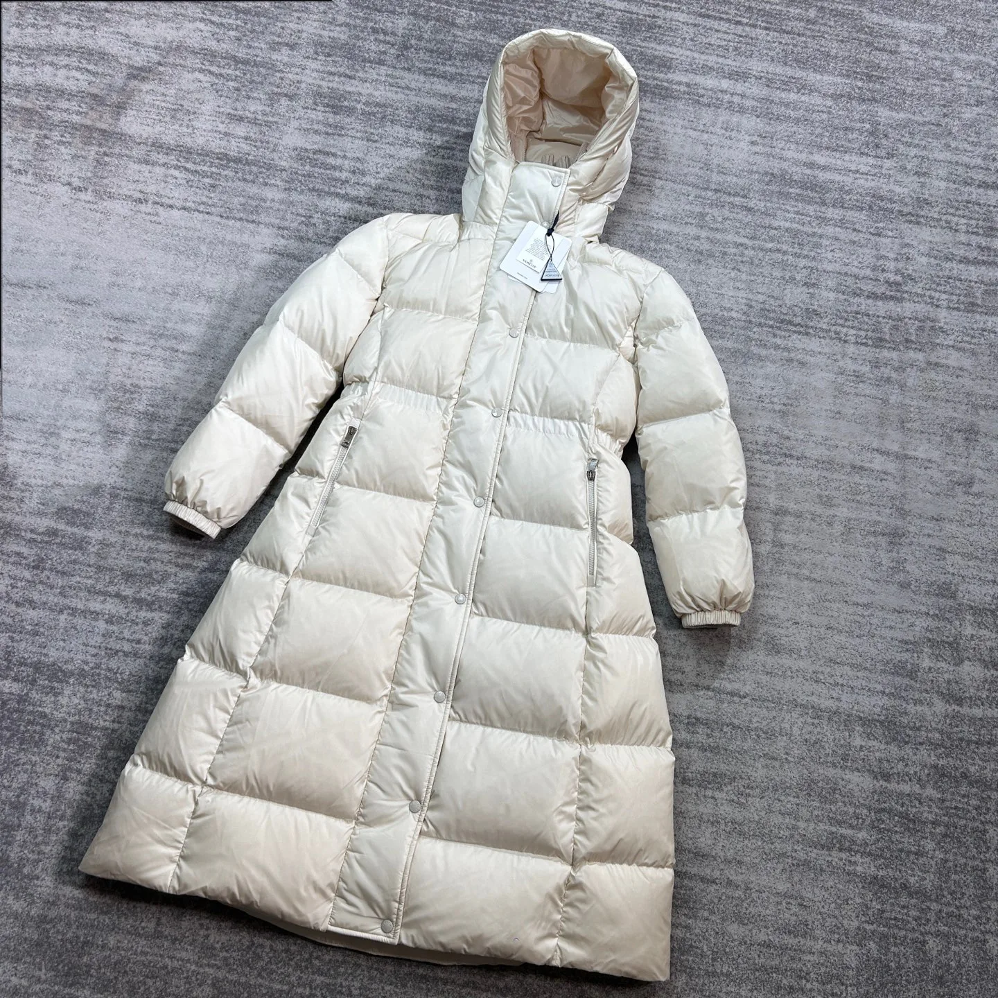 Куртки И Пуховики Женские Moncler 19075609