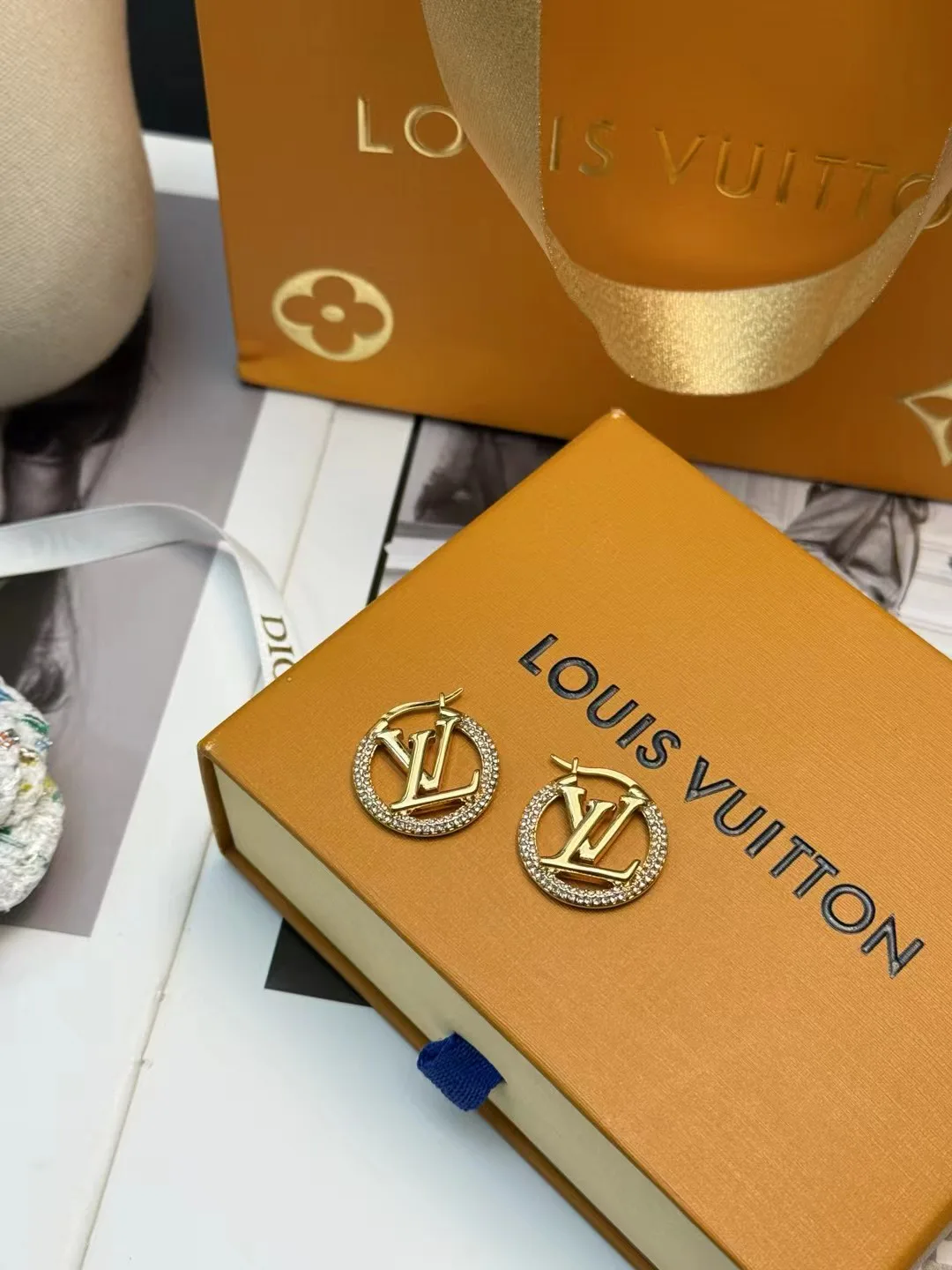 Бижутерия Louis Vuitton 18555893